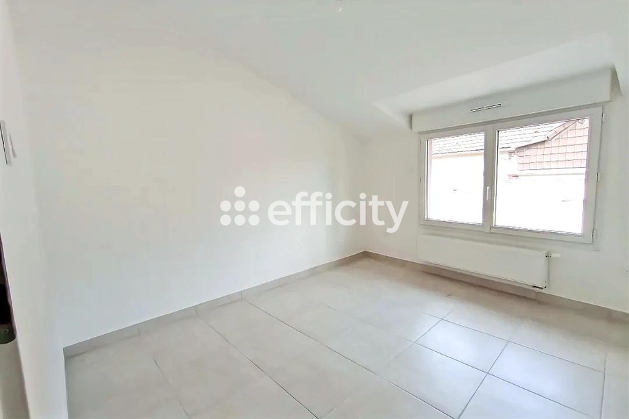 Achat immobilier Appartement 5 pièces  73m2 à Beauval (80630) - Photo n°5