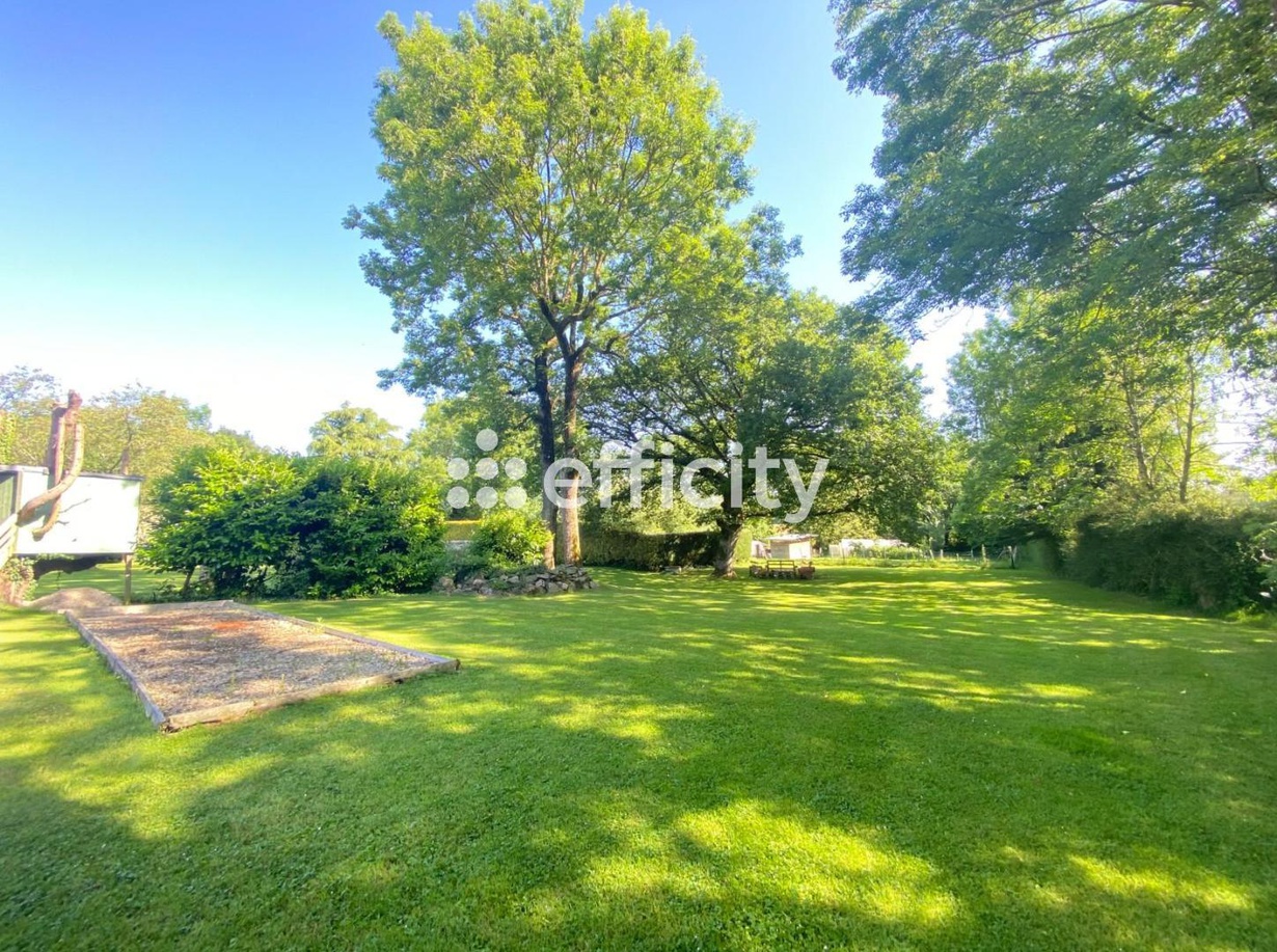 Achat immobilier Maison 13 pièces  395m2 à Lantillac (56120) - Photo n°11