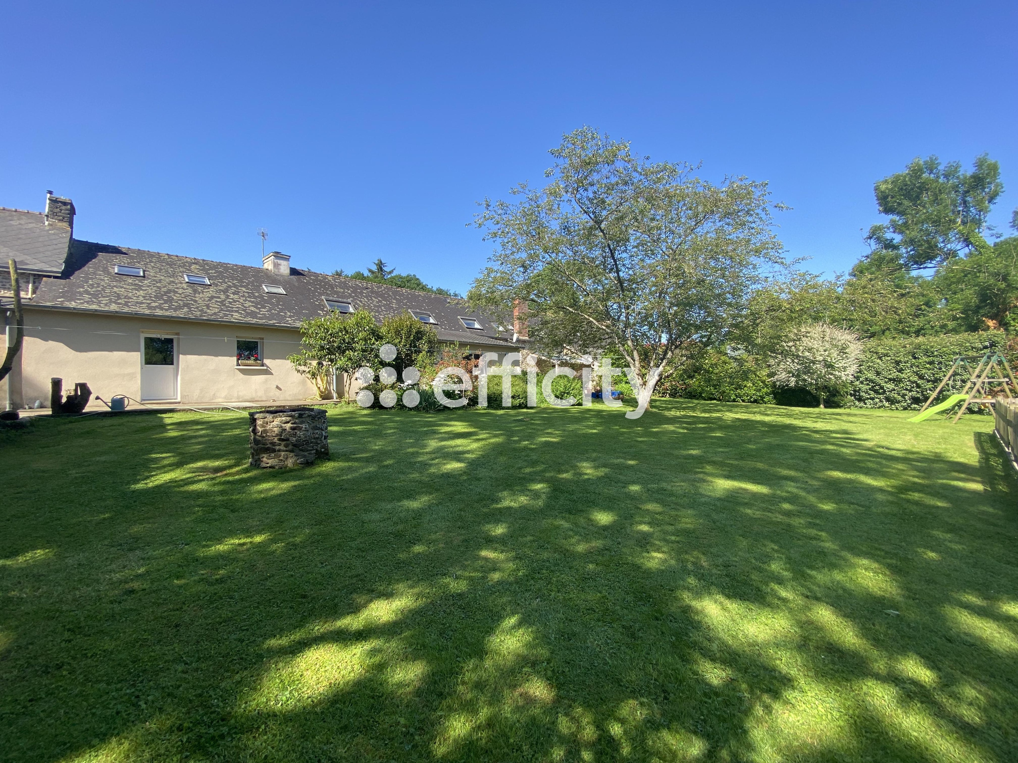 Achat immobilier Maison 13 pièces  395m2 à Lantillac (56120) - Photo n°27