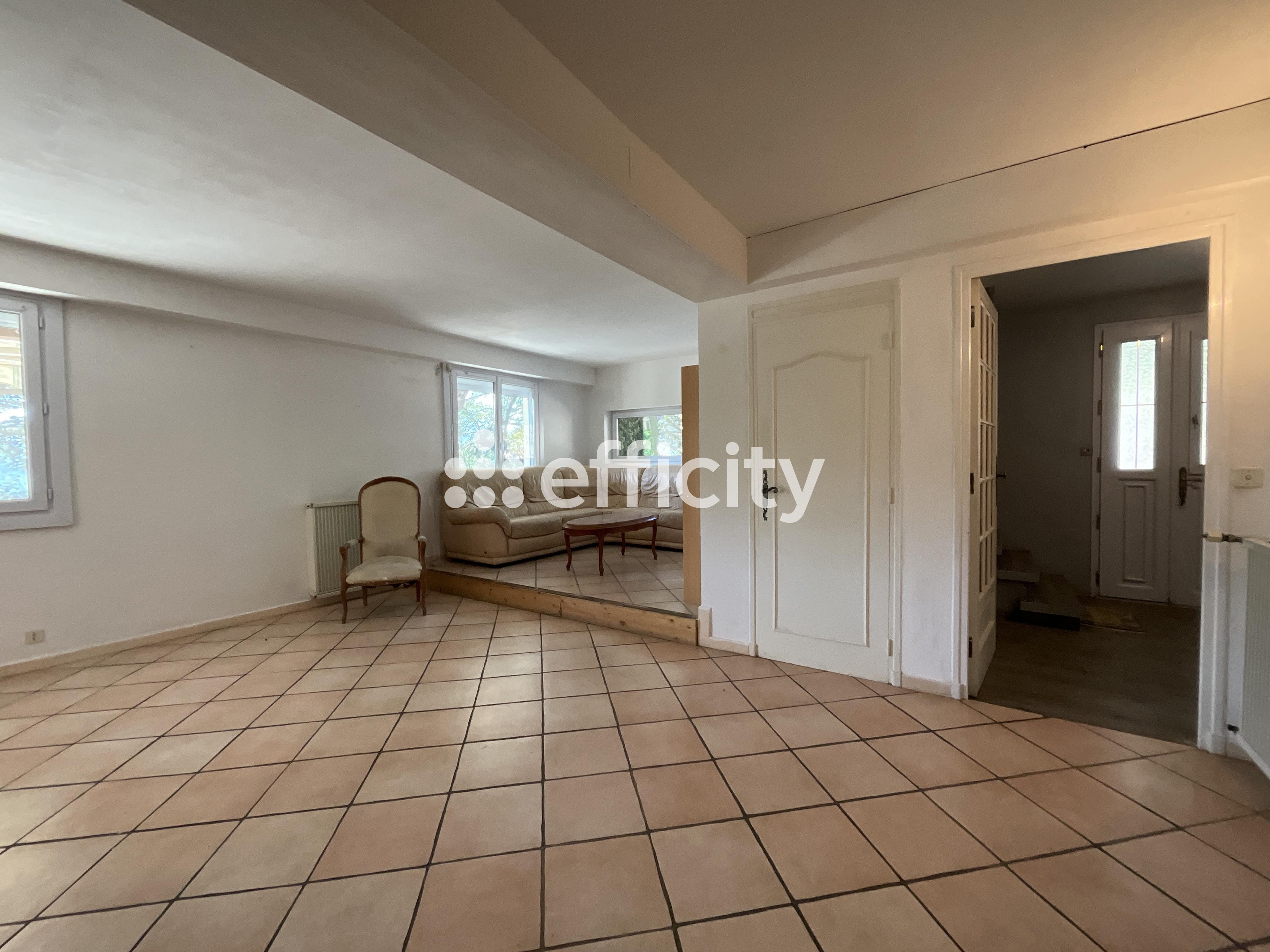 Achat immobilier Maison 11 pièces  215m2 à Coux (07000) - Photo n°8