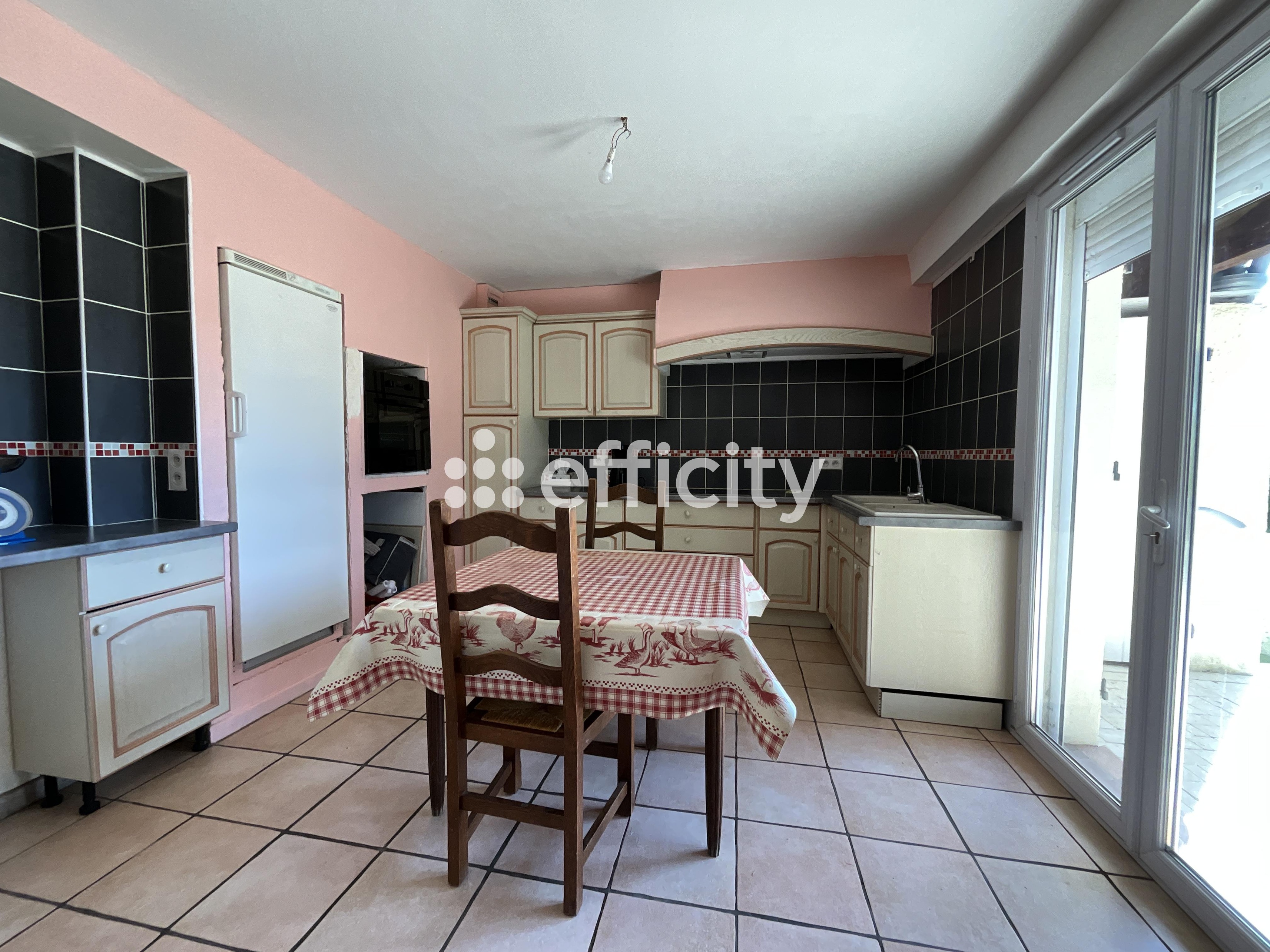 Achat immobilier Maison 11 pièces  215m2 à Coux (07000) - Photo n°9