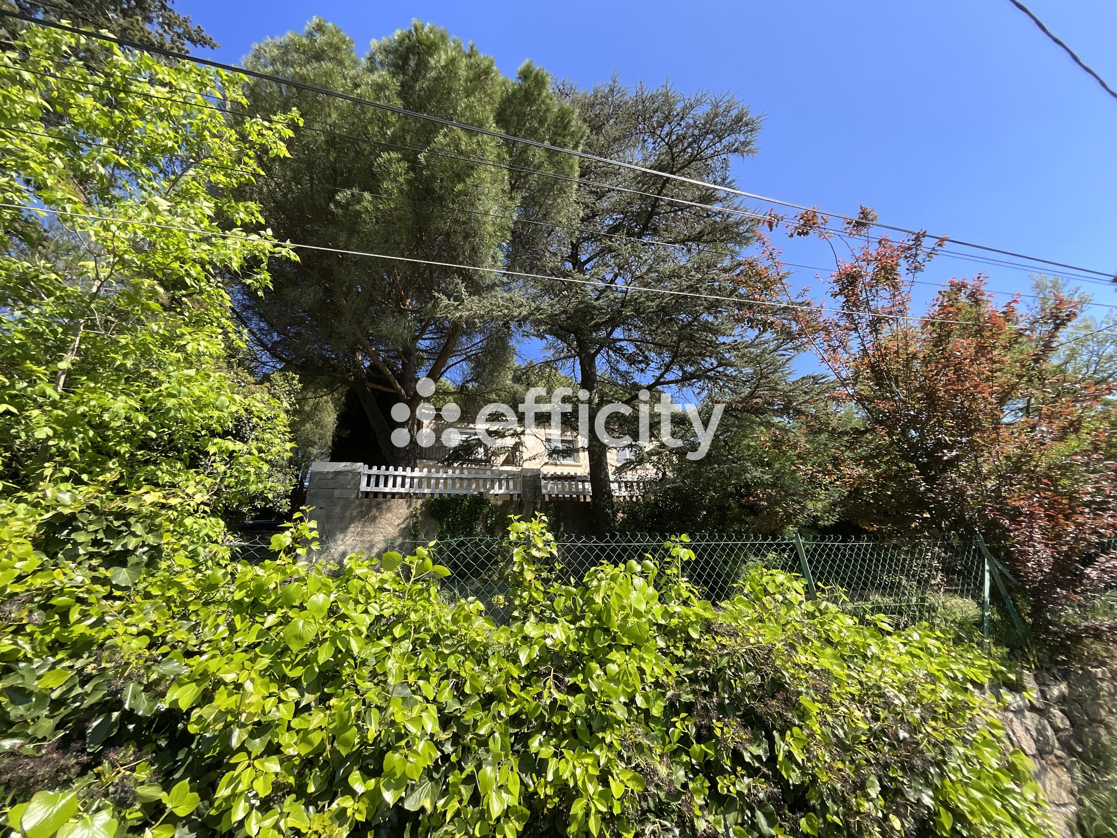 maison 11 pièces - 215,0m2 à Coux (07000)