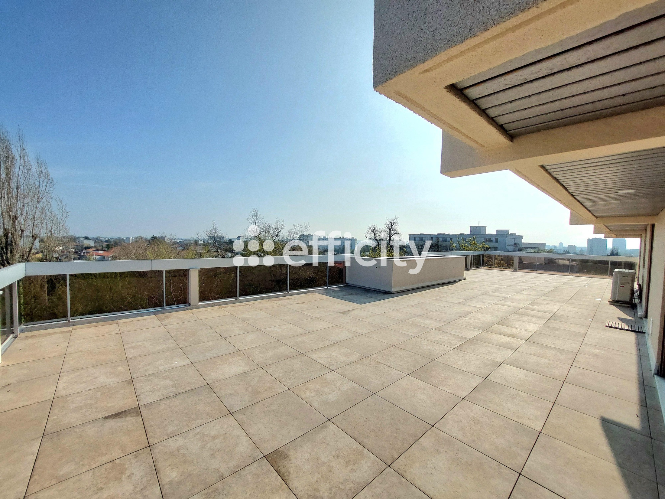 appartement 6 pièces - 150,0m2 à Bordeaux (33200)