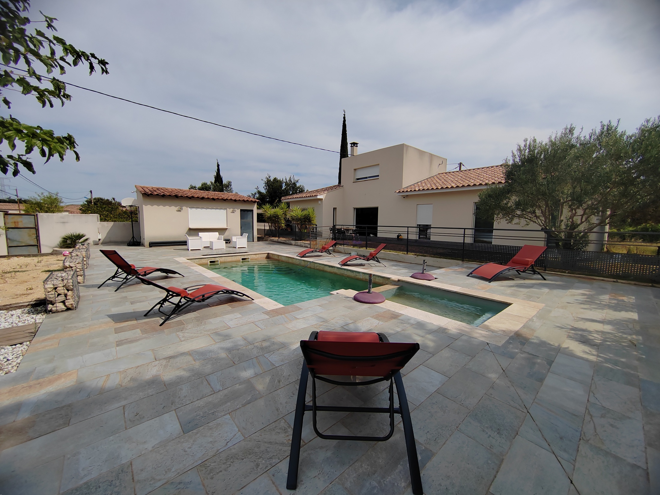 maison 6 pièces - 198m2 à Rochefort-du-Gard (30650)