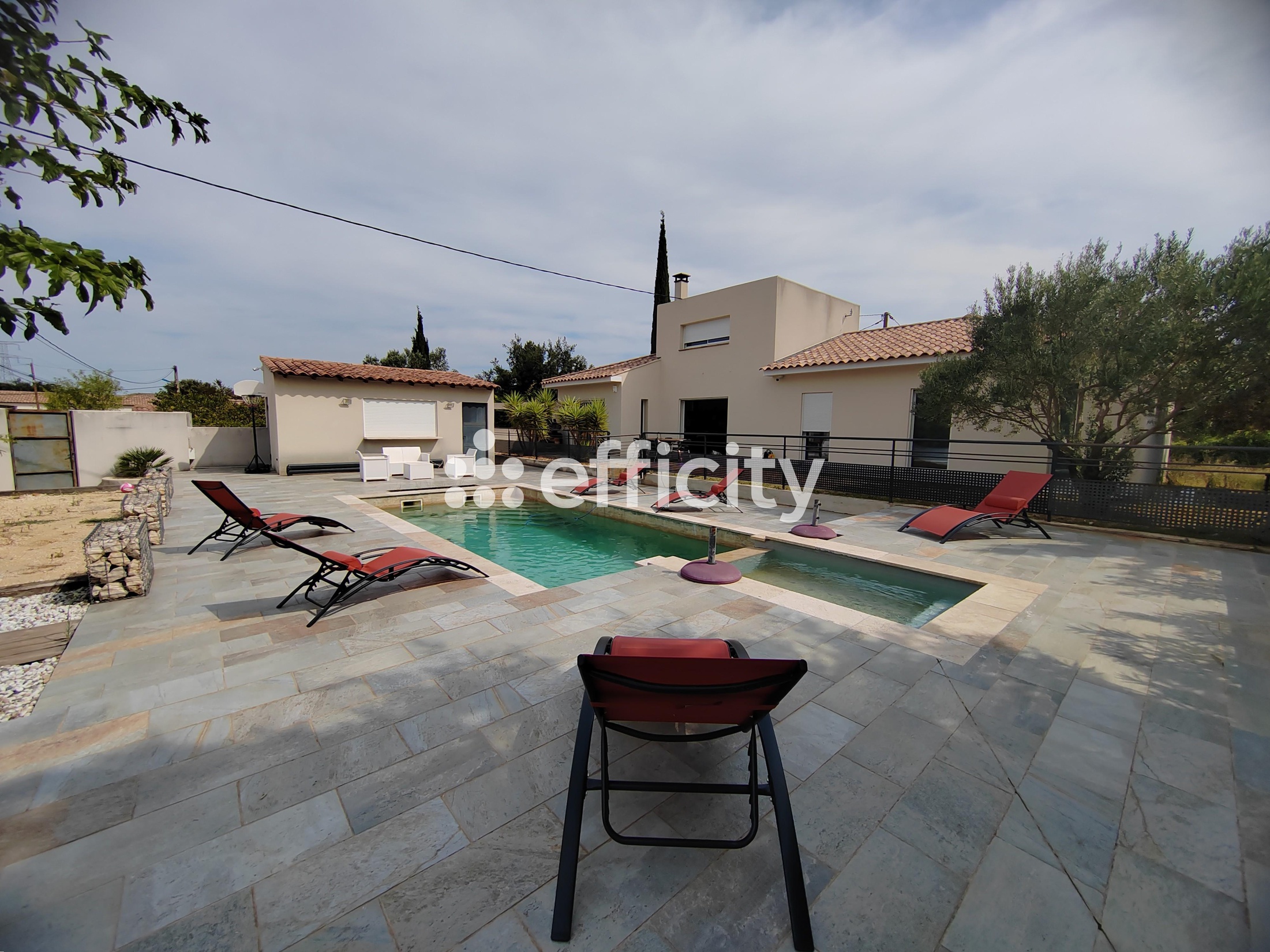 maison 6 pièces - 198m2 à Rochefort-du-Gard (30650)