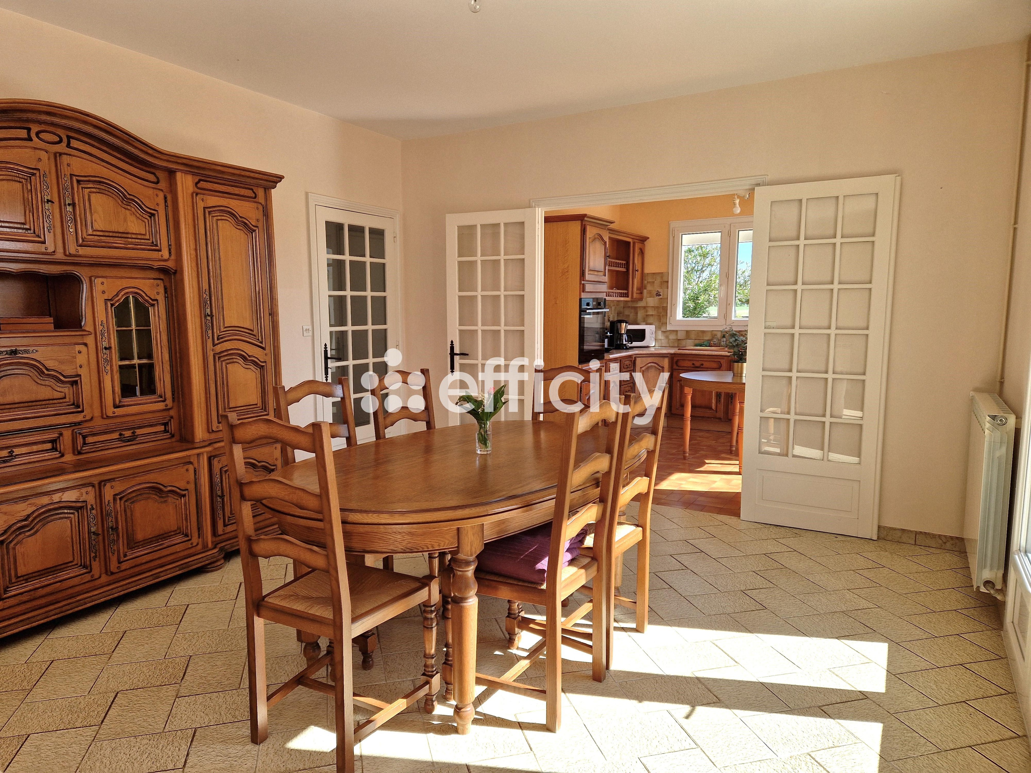 Achat immobilier Maison 6 pièces  120m2 à Saint-Just-Luzac (17320) - Photo n°7