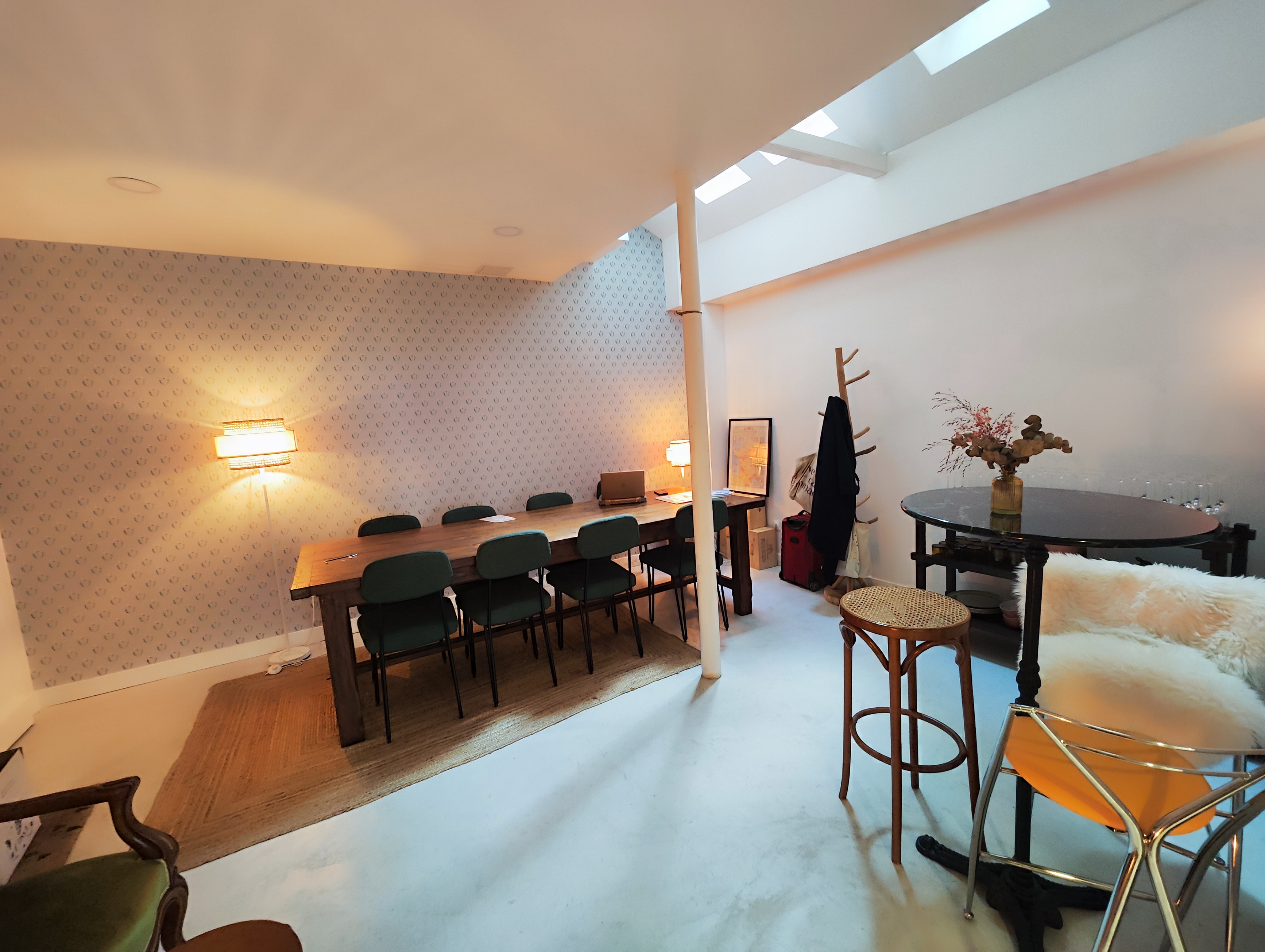 Achat immobilier Local commercial 2 pièces  65m2 à Paris (75011) - Photo n°1