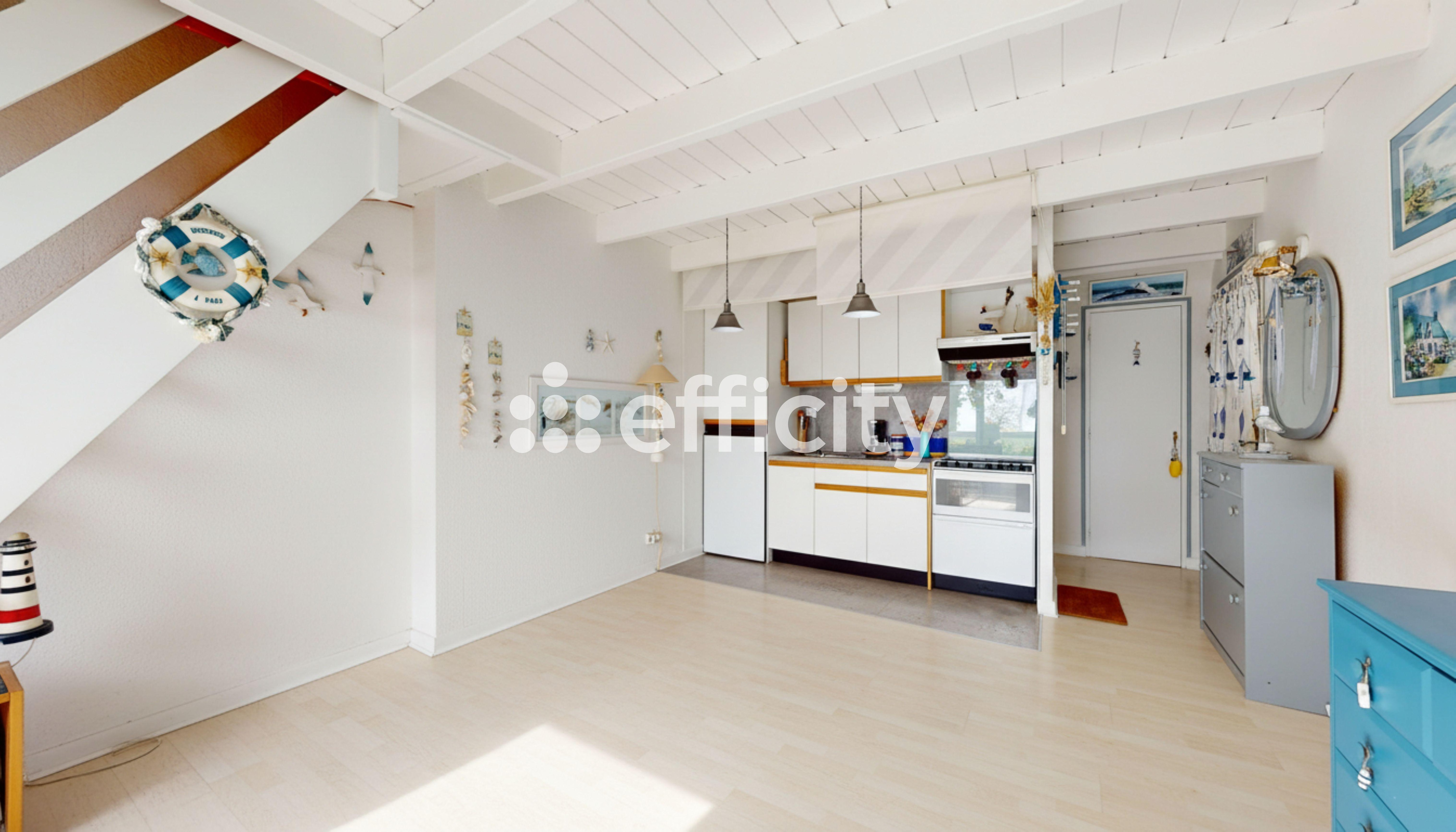 Achat immobilier Appartement 2 pièces  28m2 à La Trinité-sur-Mer (56470) - Photo n°1