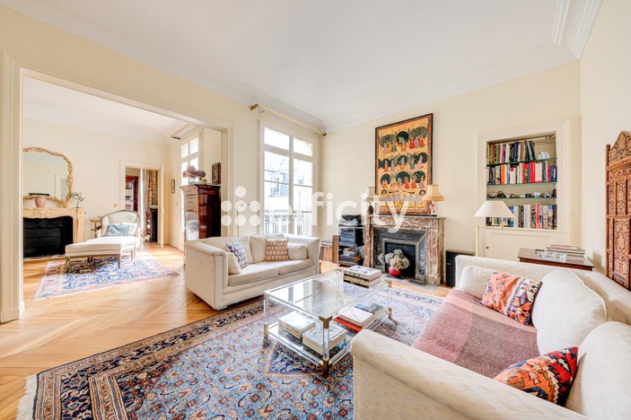 appartement 4 pièces - 120m2 à Paris (75017)