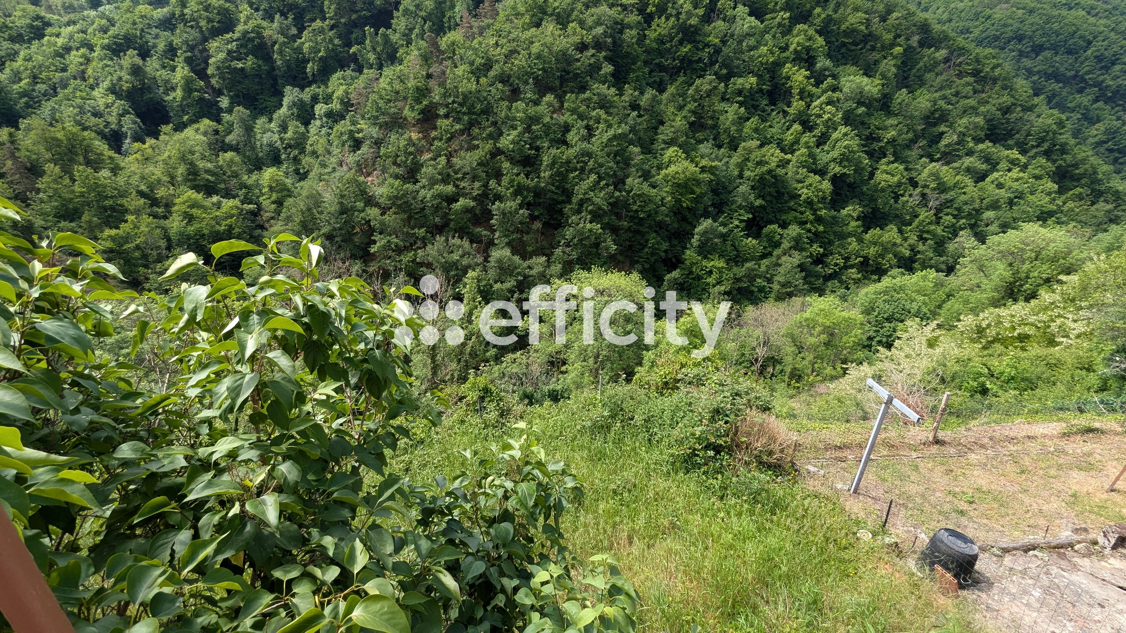 maison 6 pièces - 130m2 à Thiers (63300)