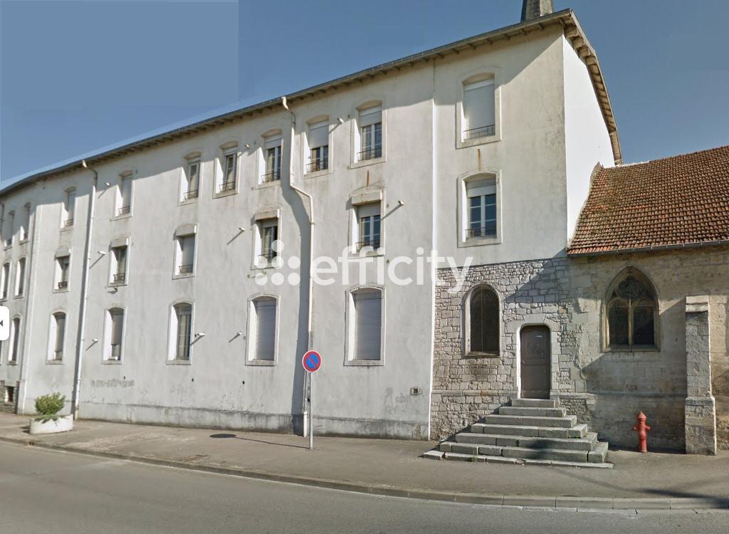 Appartement 5 pièces 105 m² · à Neufchâteau · 105 m² · 79 000 €