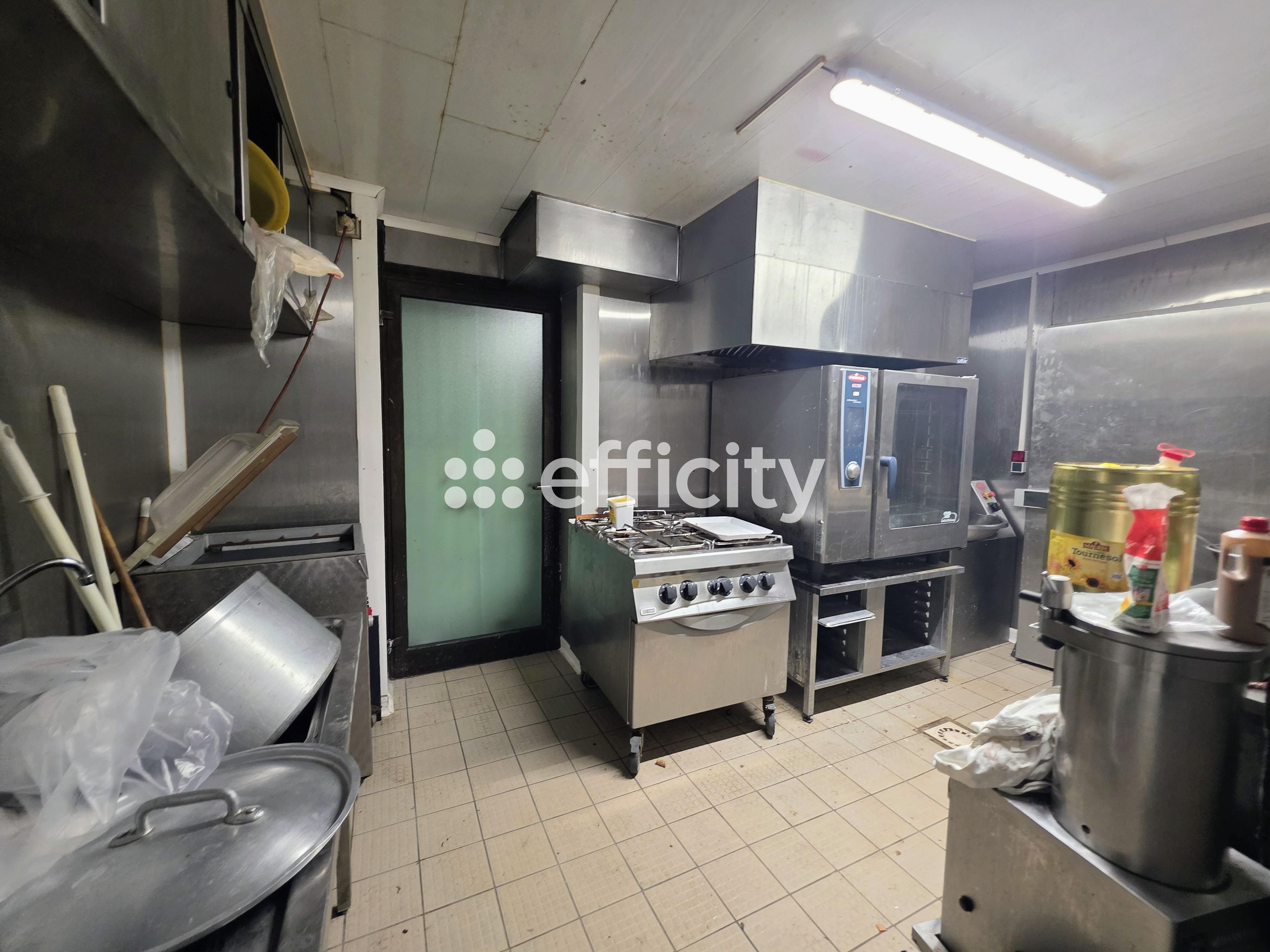 Achat immobilier Immeuble 10 pièces  210m2 à Périgueux (24000) - Photo n°6