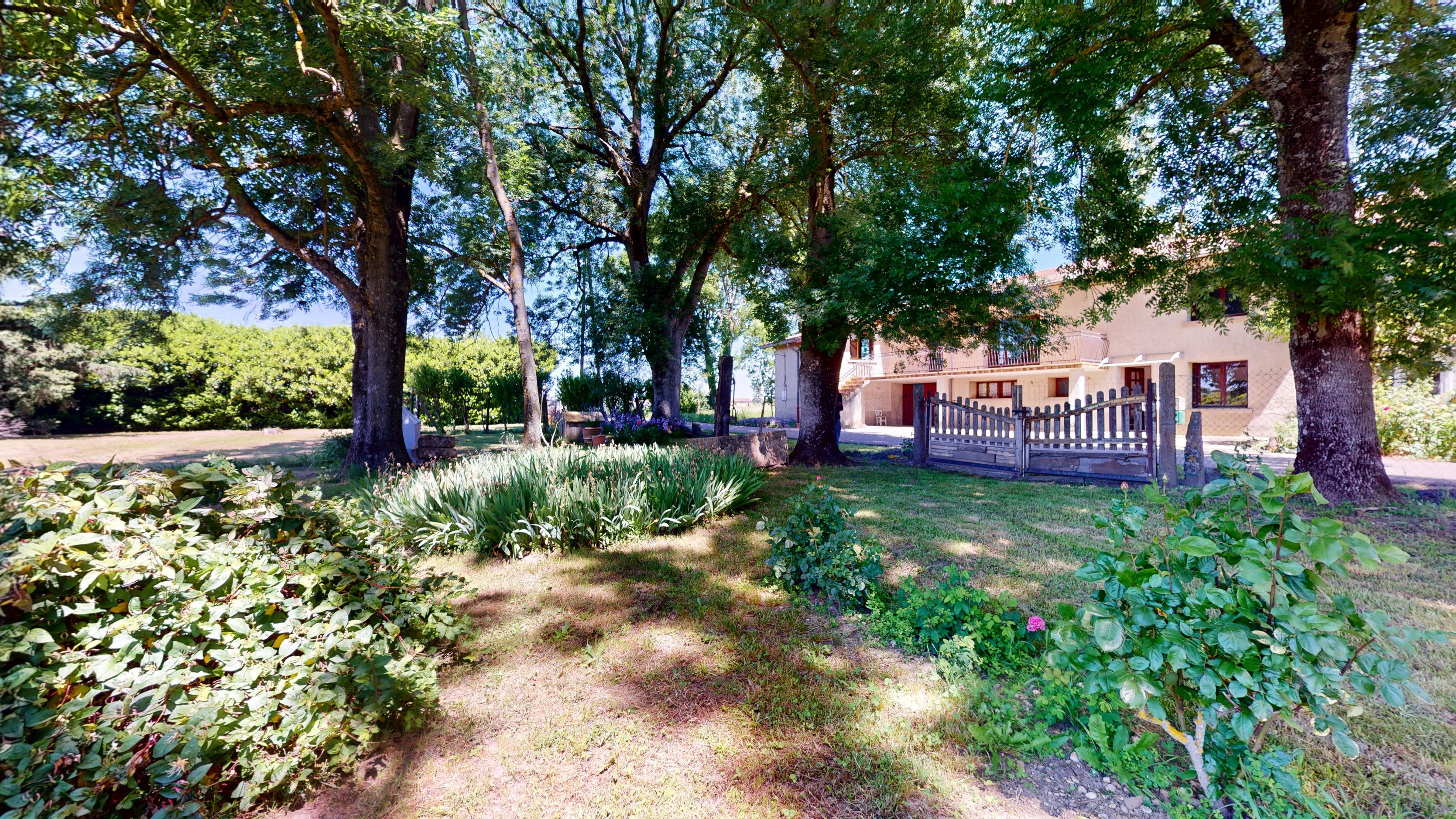 maison 7 pièces - 250m2 à Saint-Symphorien-d'Ozon (69360)