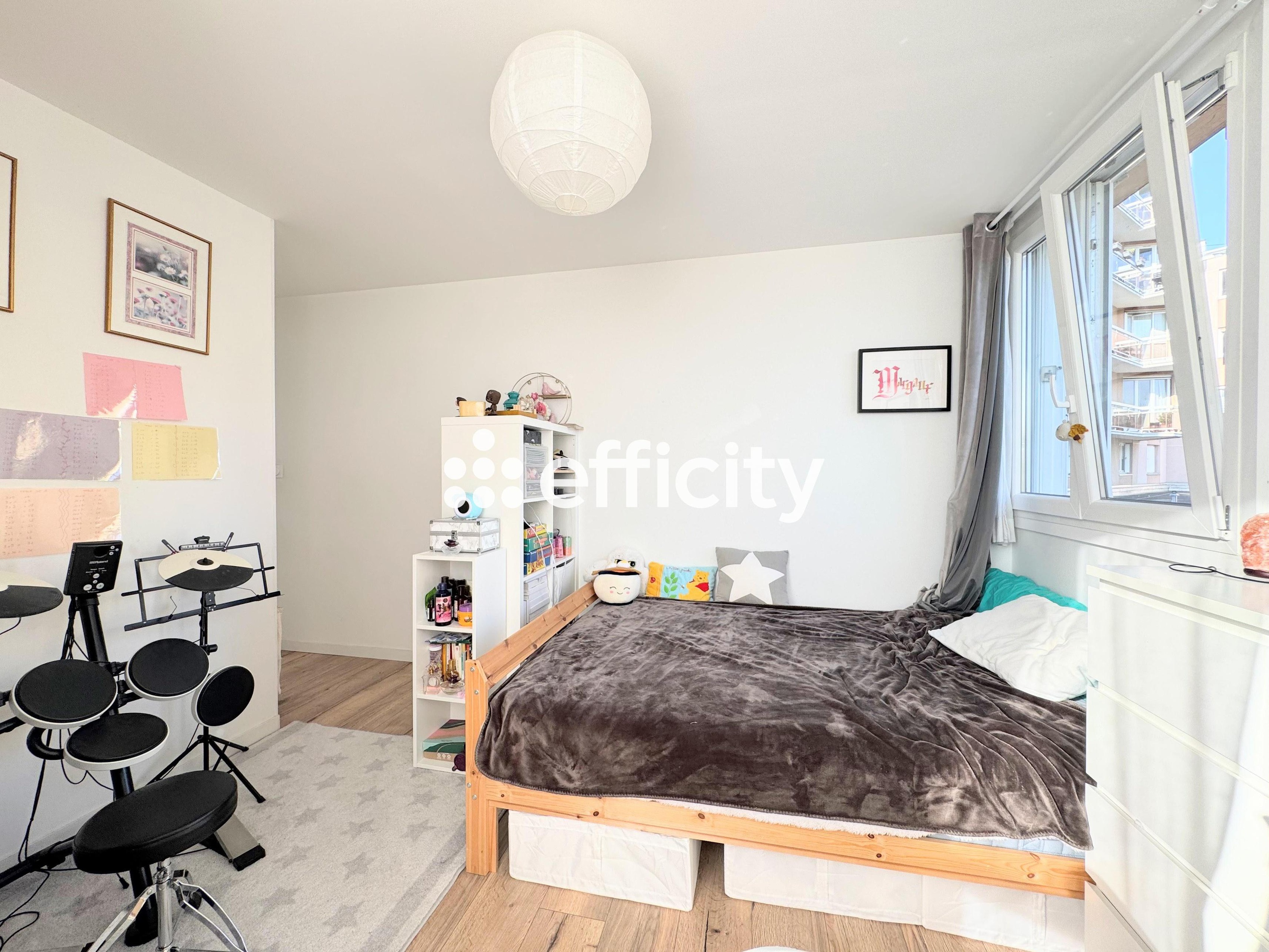 Achat immobilier Appartement 5 pièces  105m2 à Créteil (94000) - Photo n°16