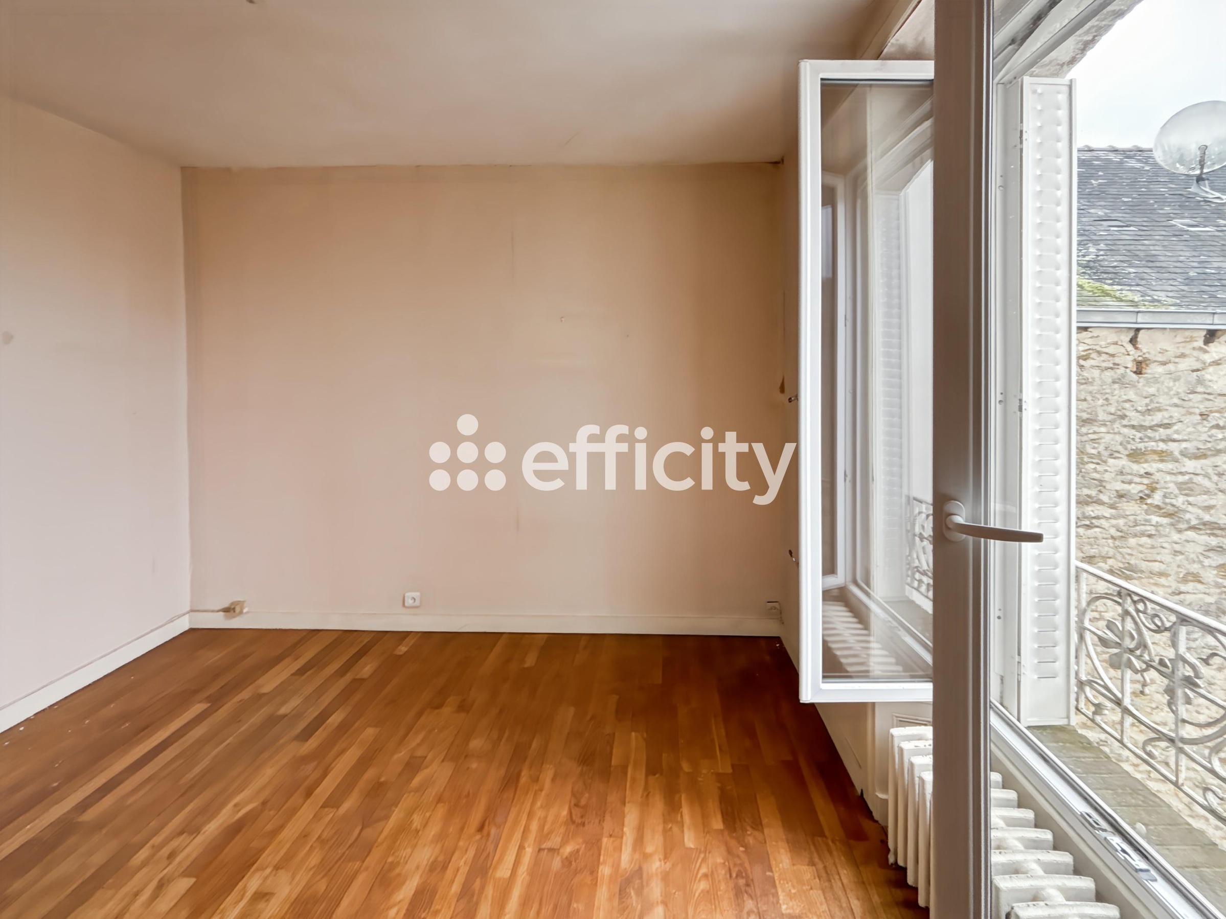 Achat immobilier Maison 6 pièces  108m2 à Laval (53000) - Photo n°11