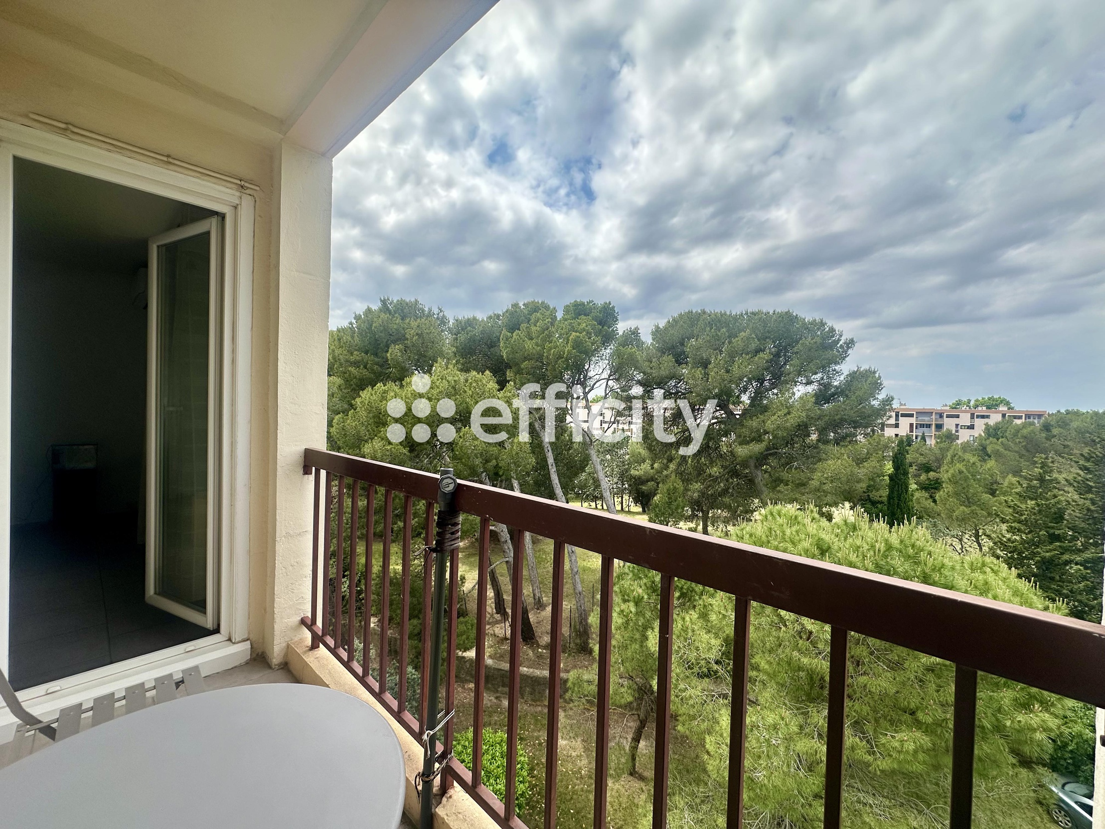 appartement 3 pièces - 54m2 à Salon-de-Provence (13300)