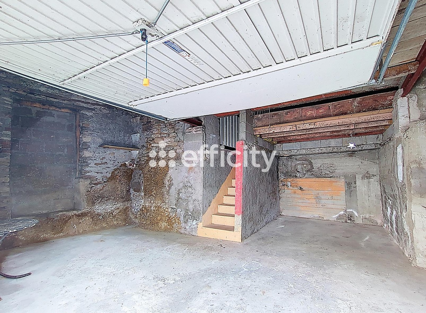 Achat immobilier Maison 6 pièces  160m2 à Genilac (42800) - Photo n°11