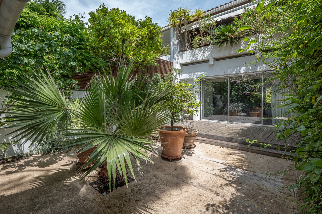 maison 5 pièces - 140m2 à Marseille (13008)