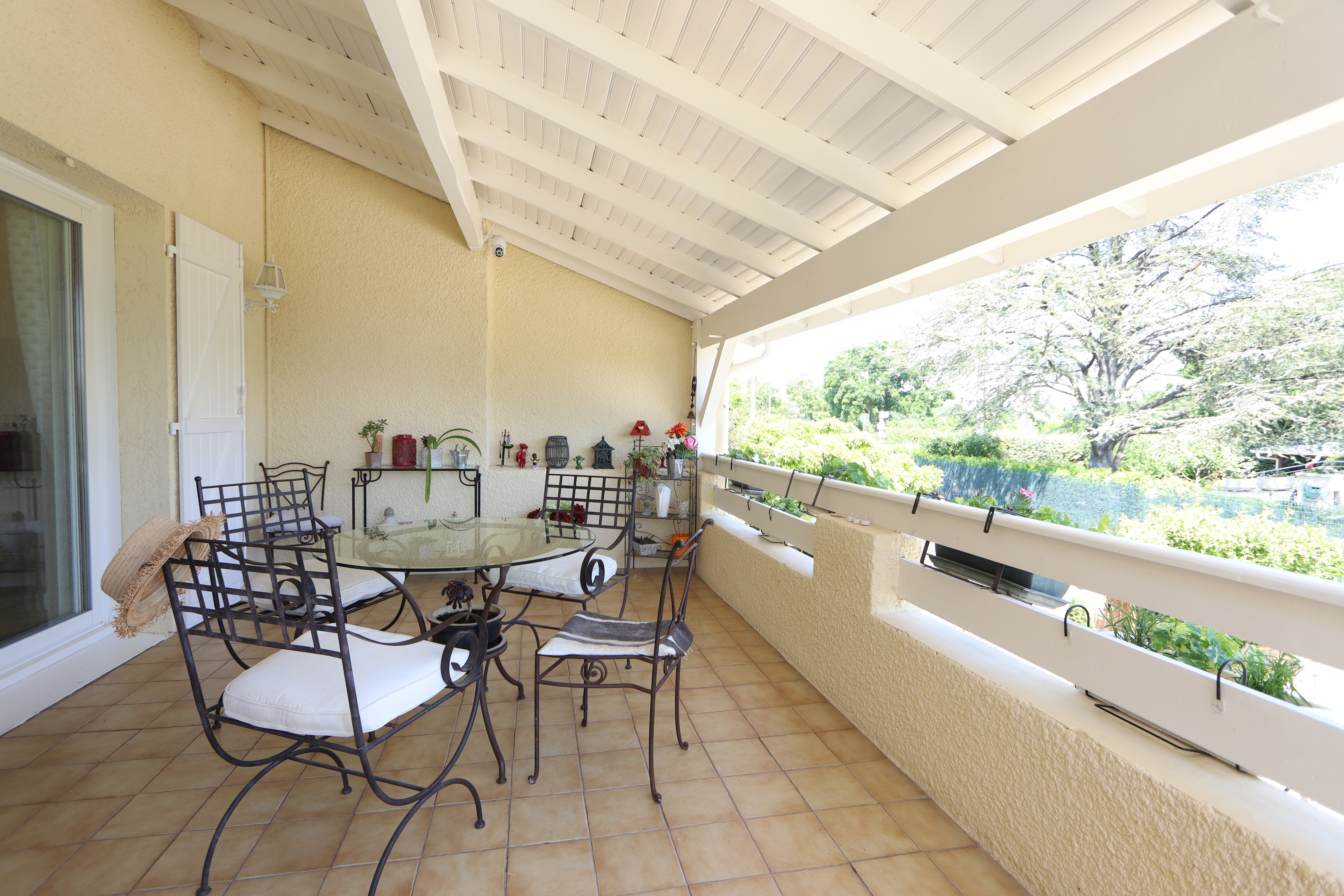 maison 4 pièces - 90m2 à Vaulx-en-Velin (69120)