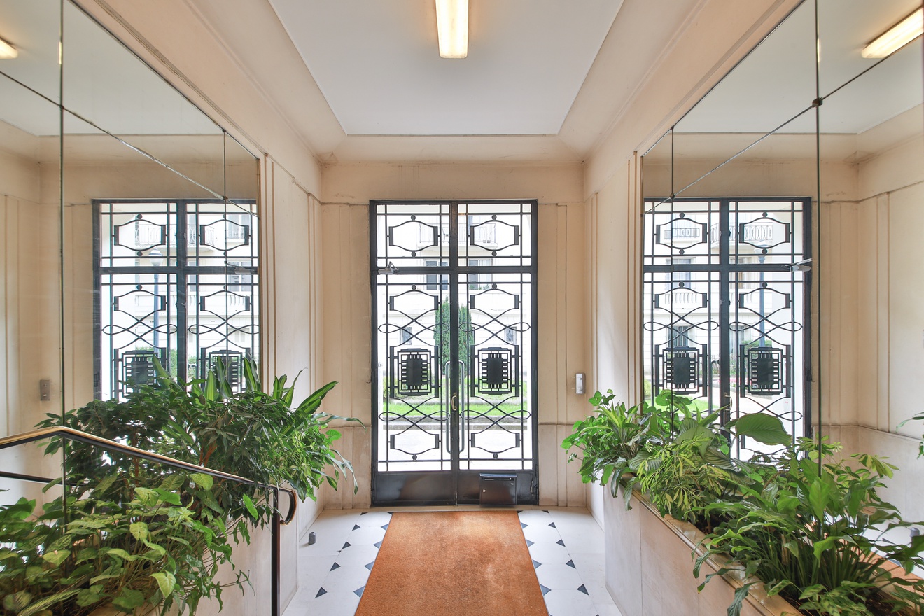 appartement 3 pièces - 56m2 à Paris (75016)