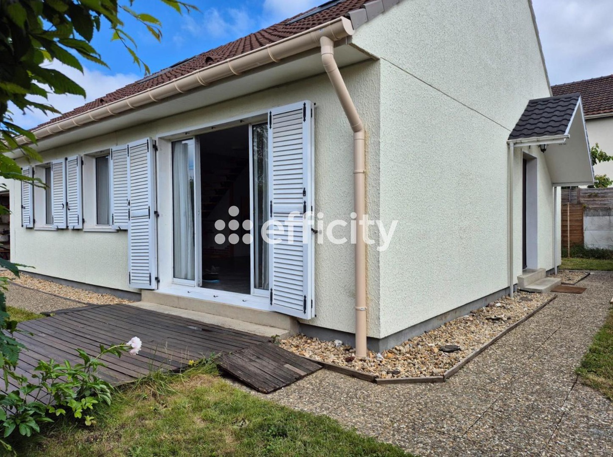 Achat immobilier Maison 5 pièces  93m2 à Chelles (77500) - Photo n°1