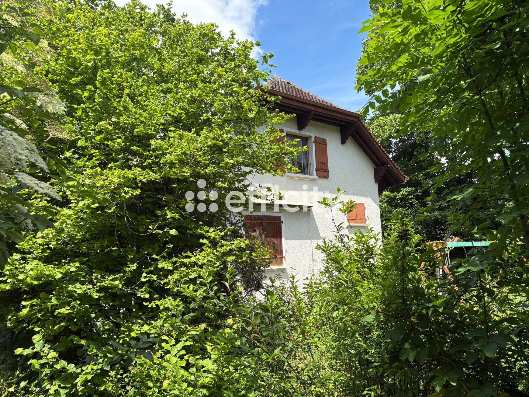 Achat immobilier Maison 8 pièces  150m2 à Gaillard (74240) - Photo n°11