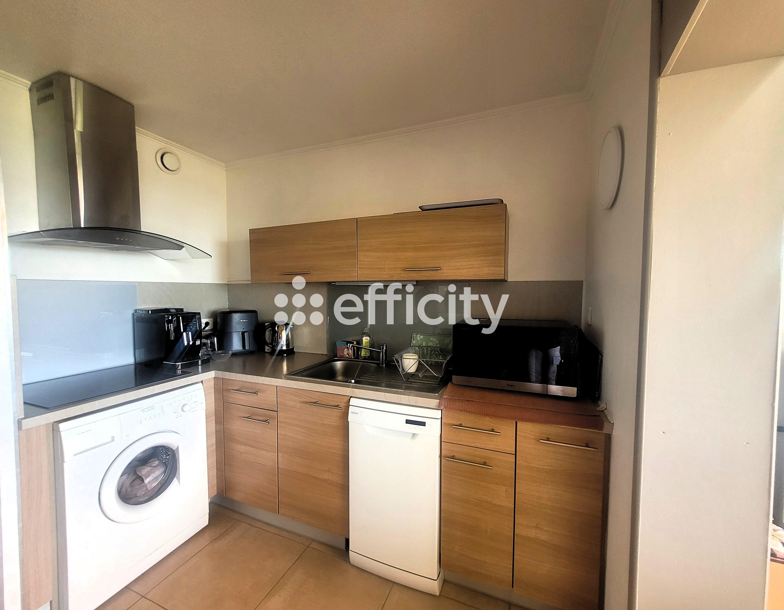 Achat immobilier Appartement 2 pièces  31m2 à Six-Fours-les-Plages (83140) - Photo n°8