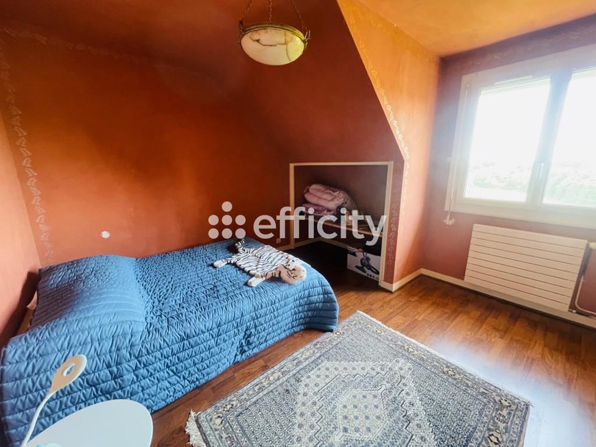 Achat immobilier Maison 6 pièces  131m2 à La Chapelle-du-Bois (72400) - Photo n°7