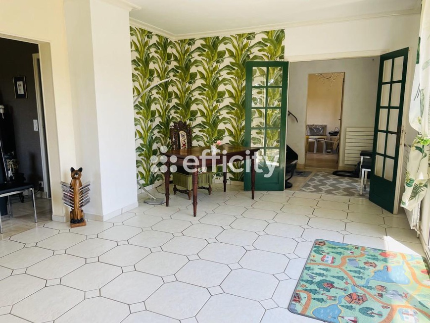 Achat immobilier Maison 6 pièces  131m2 à La Chapelle-du-Bois (72400) - Photo n°11