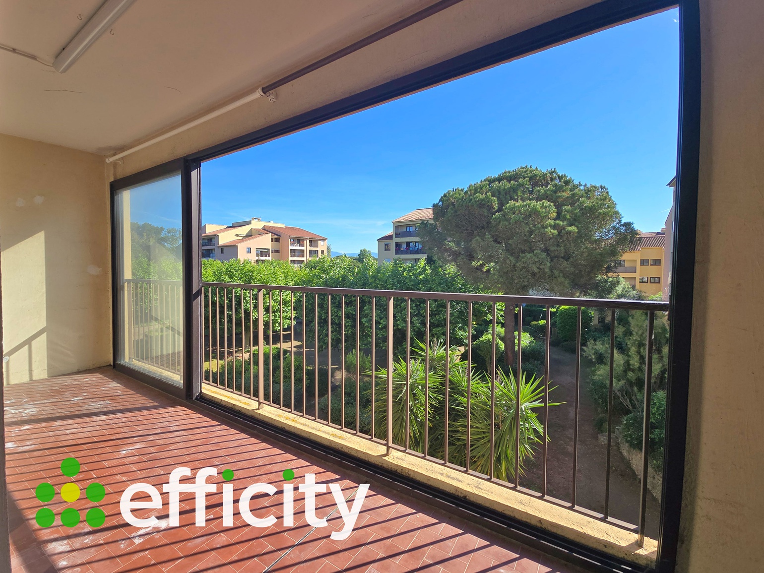 appartement 2 pièces - 51m2 à Fréjus (83600)