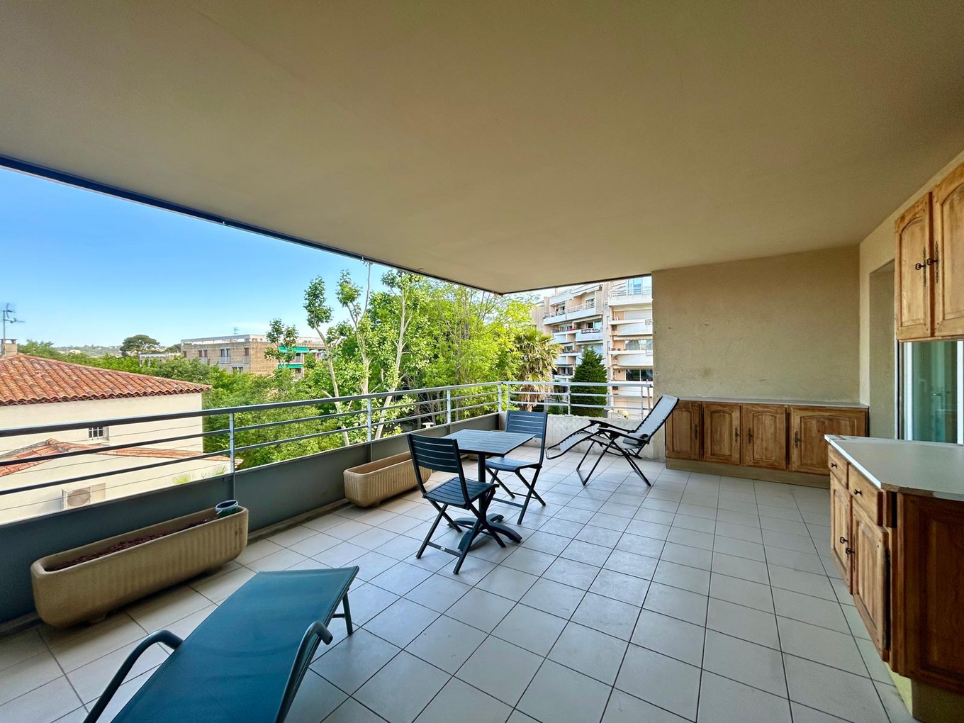 Achat immobilier Appartement 4 pièces  102m2 à Marseille (13008) - Photo n°1