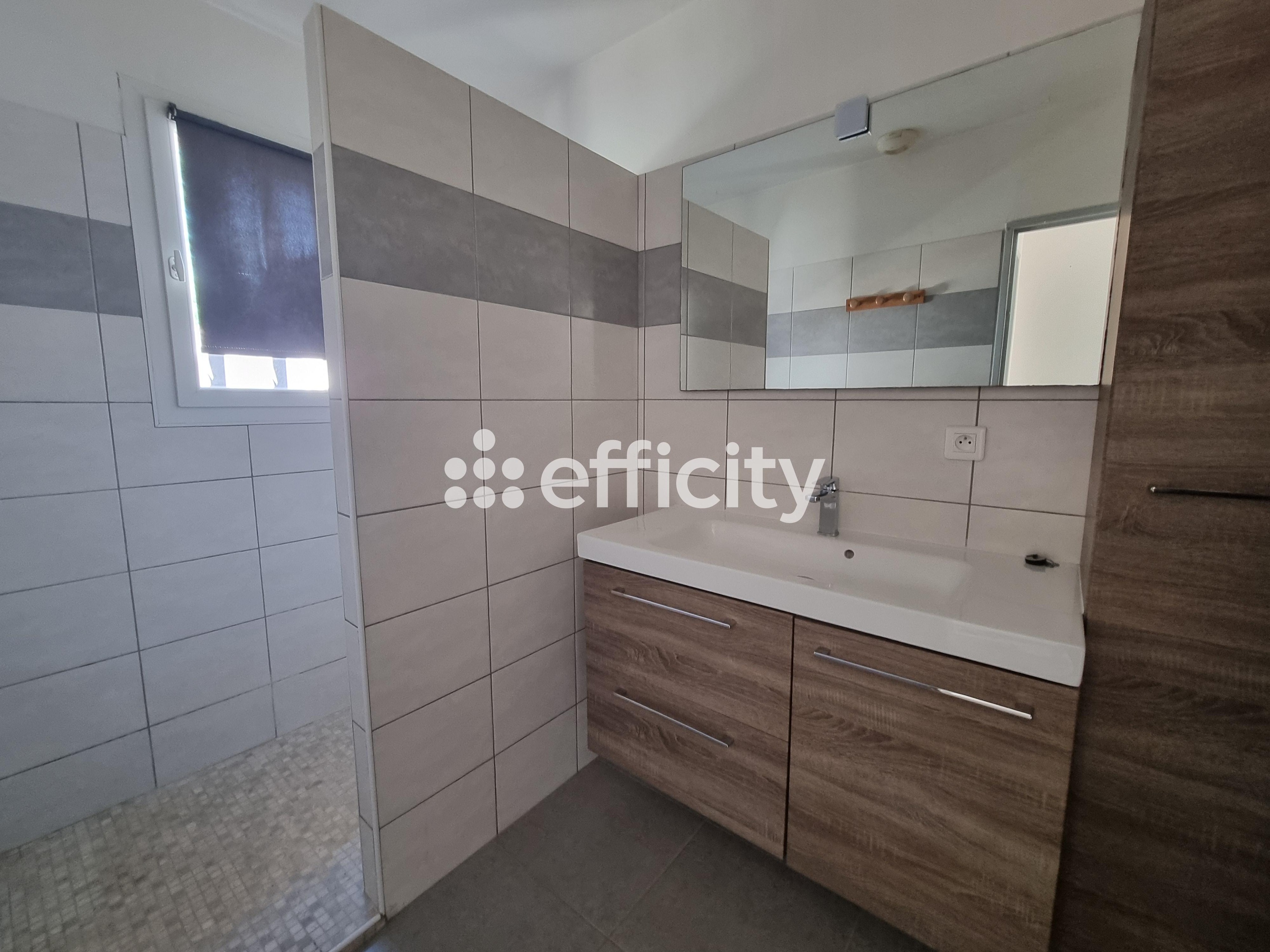 Achat immobilier Maison 4 pièces  90m2 à Pertuis (84120) - Photo n°6