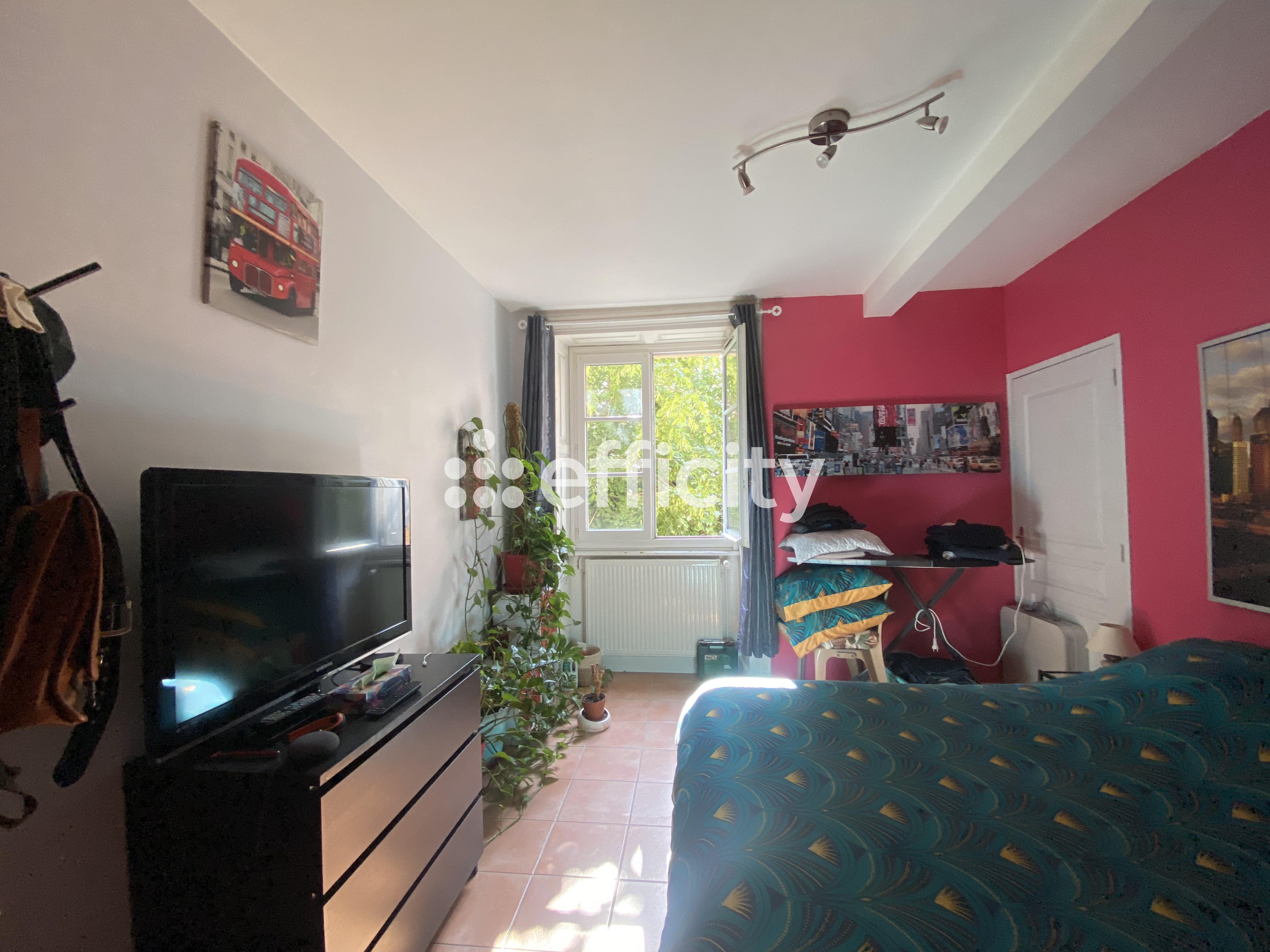 Achat immobilier Appartement 4 pièces  101m2 à Saint-Just-Saint-Rambert (42170) - Photo n°7