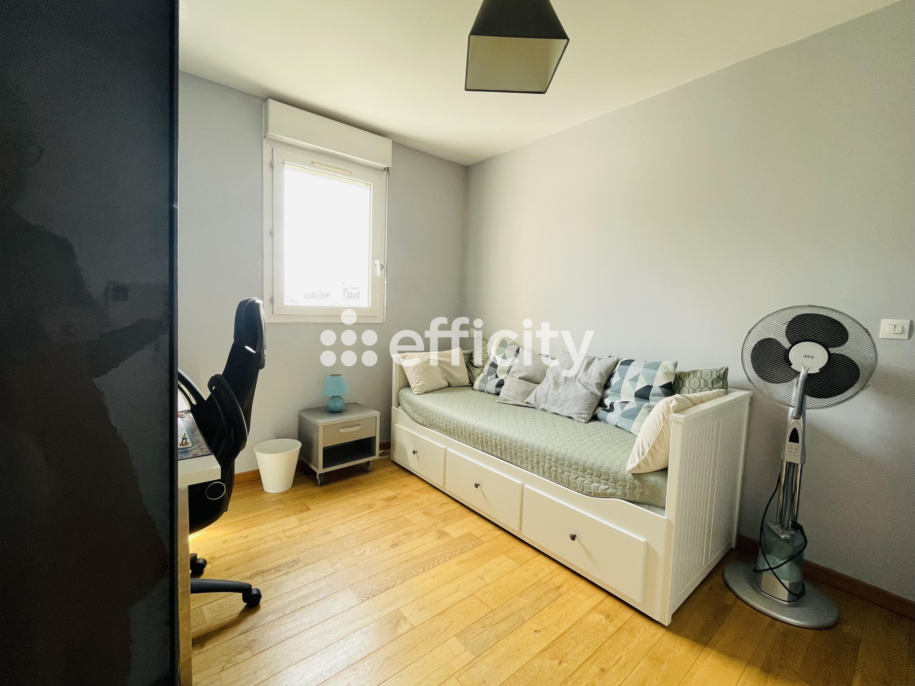 Achat immobilier Appartement 5 pièces  113m2 à Orléans (45100) - Photo n°12