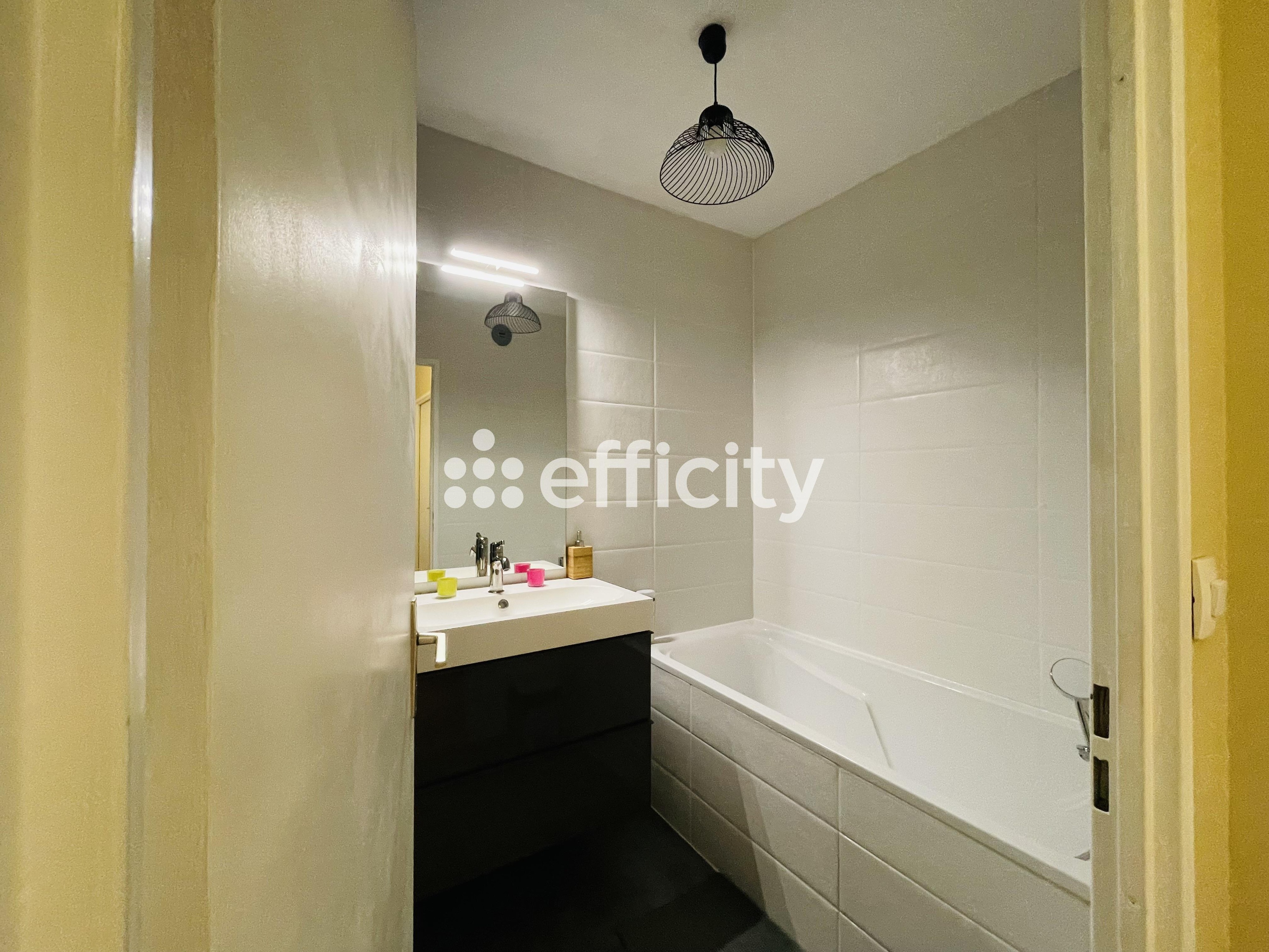 Achat immobilier Appartement 5 pièces  113m2 à Orléans (45100) - Photo n°11