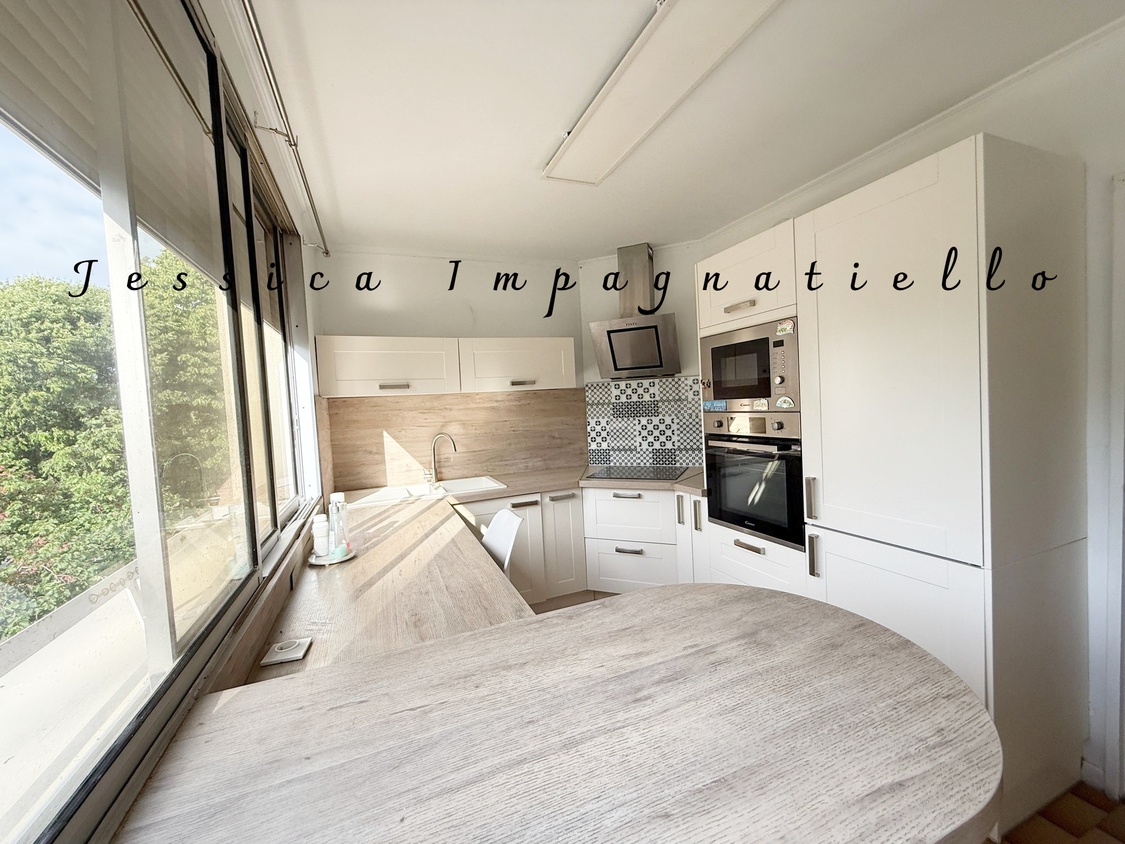 appartement 4 pièces - 84m2 à Marseille (13011)
