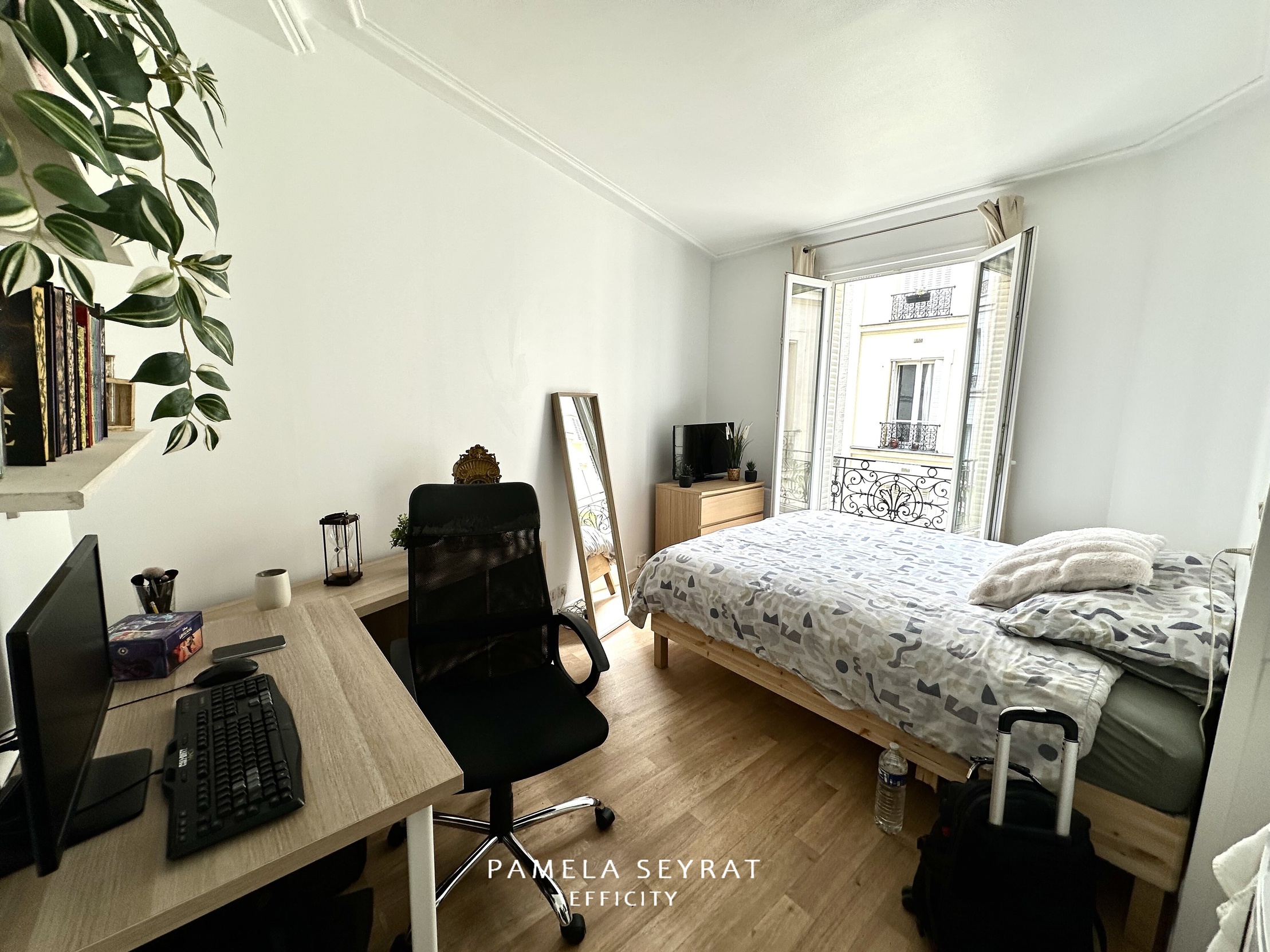 appartement 1 pièces - 20,56m2 à Paris (75018)