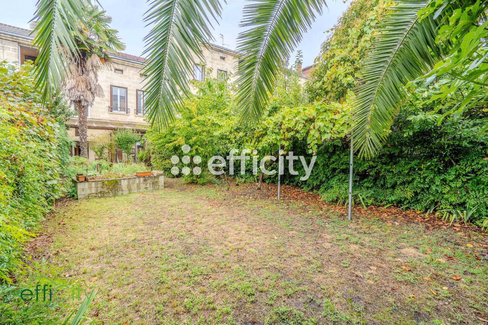 maison 9 pièces - 220m2 à Bordeaux (33000)