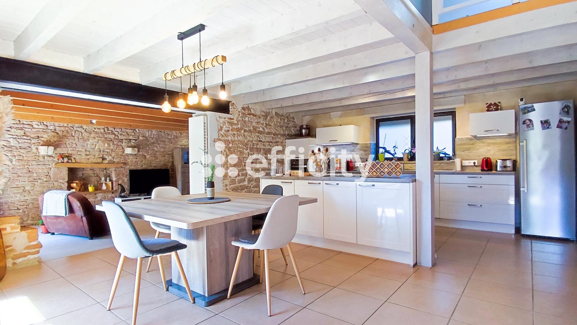 maison 6 pièces - 157m2 à Mâcon (71000)