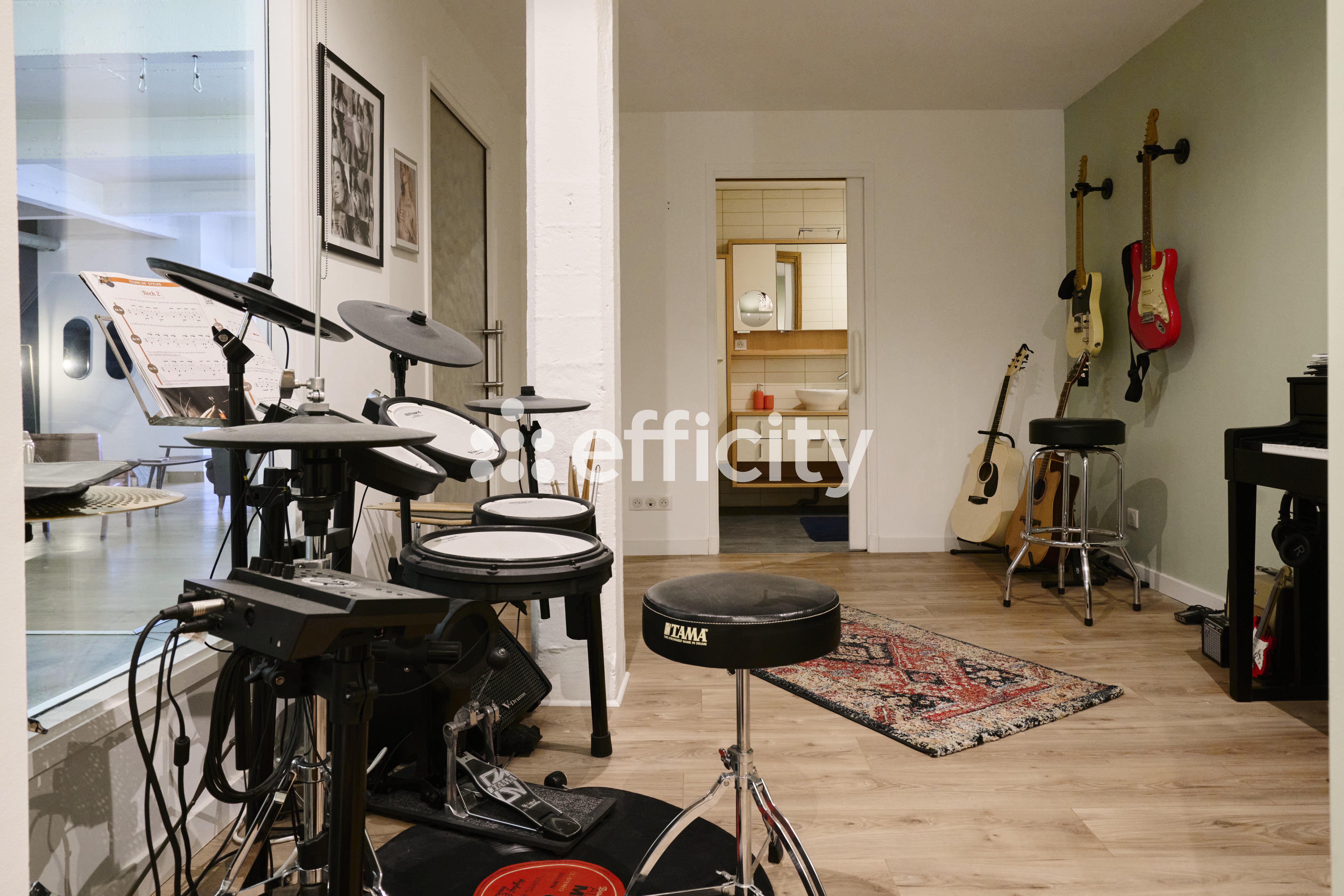 Achat immobilier Loft 4 pièces  243m2 à Roubaix (59100) - Photo n°17