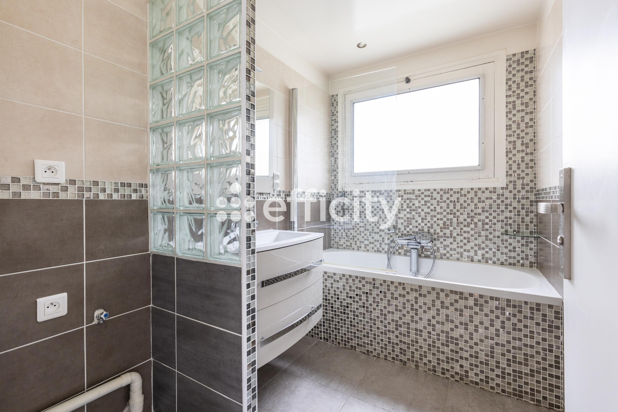 Achat immobilier Appartement 4 pièces  90m2 à Noisy-le-Sec (93130) - Photo n°11