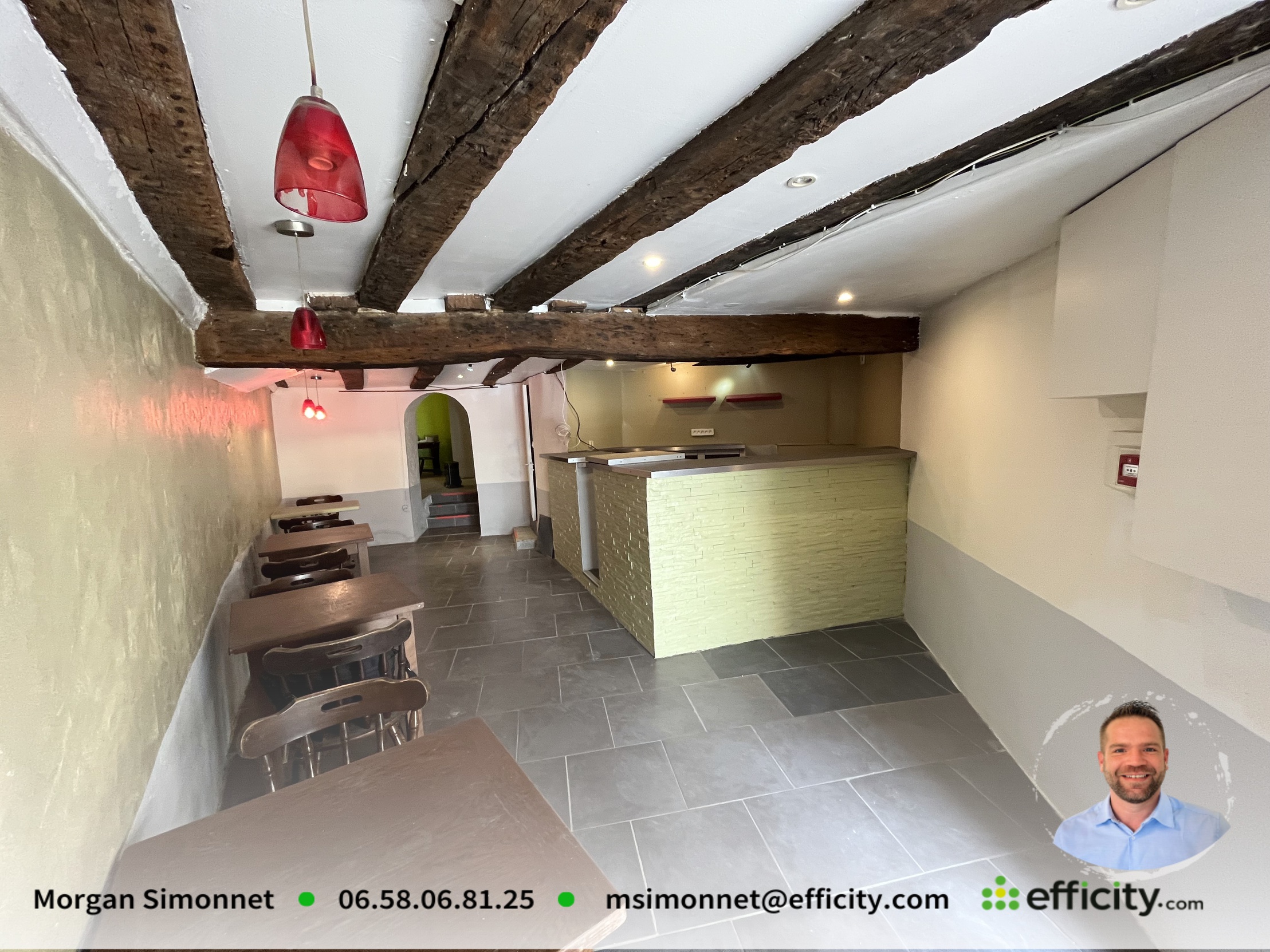 immeuble 6 pièces - 200m2 à Confolens (16500)