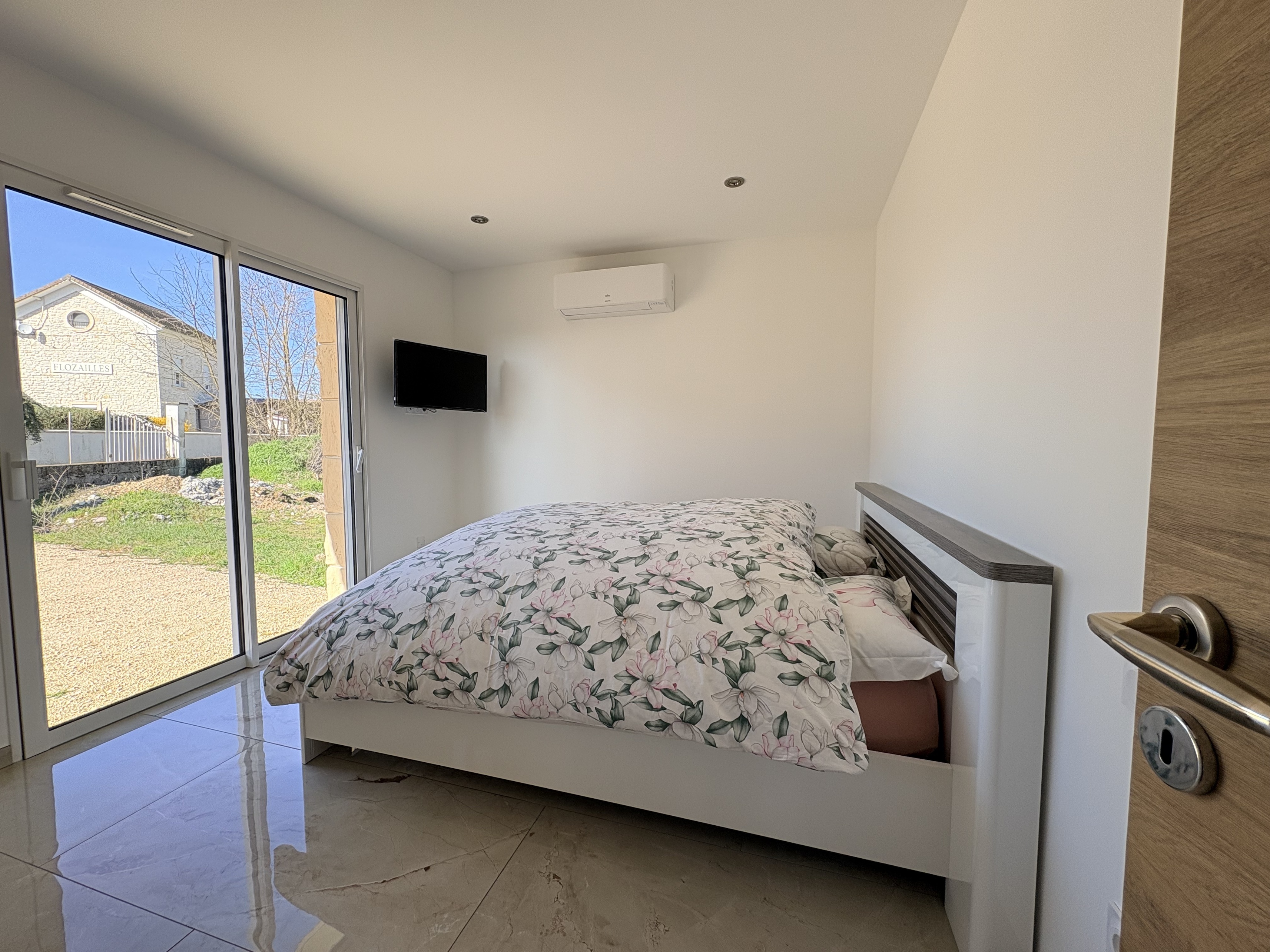 Achat immobilier Maison 4 pièces  112m2 à Saint-Savin (38300) - Photo n°8