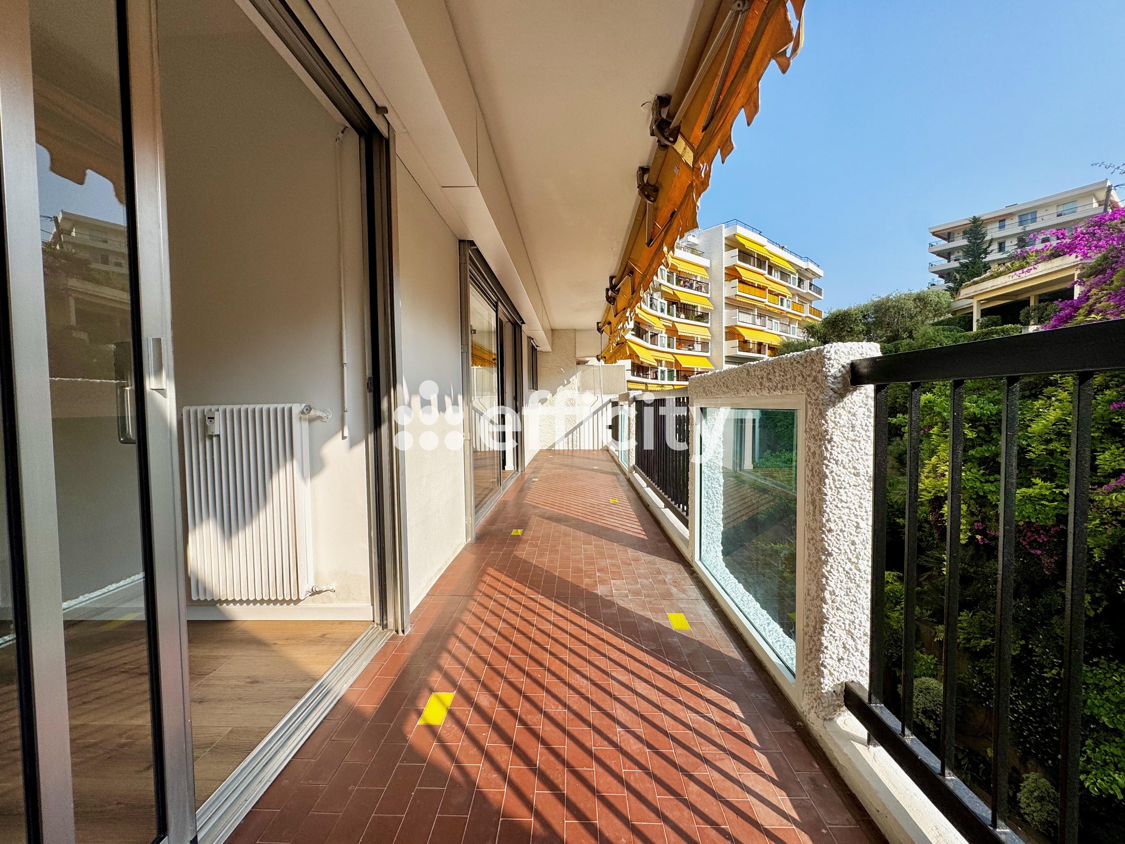 appartement 2 pièces - 36m2 à Nice (06200)