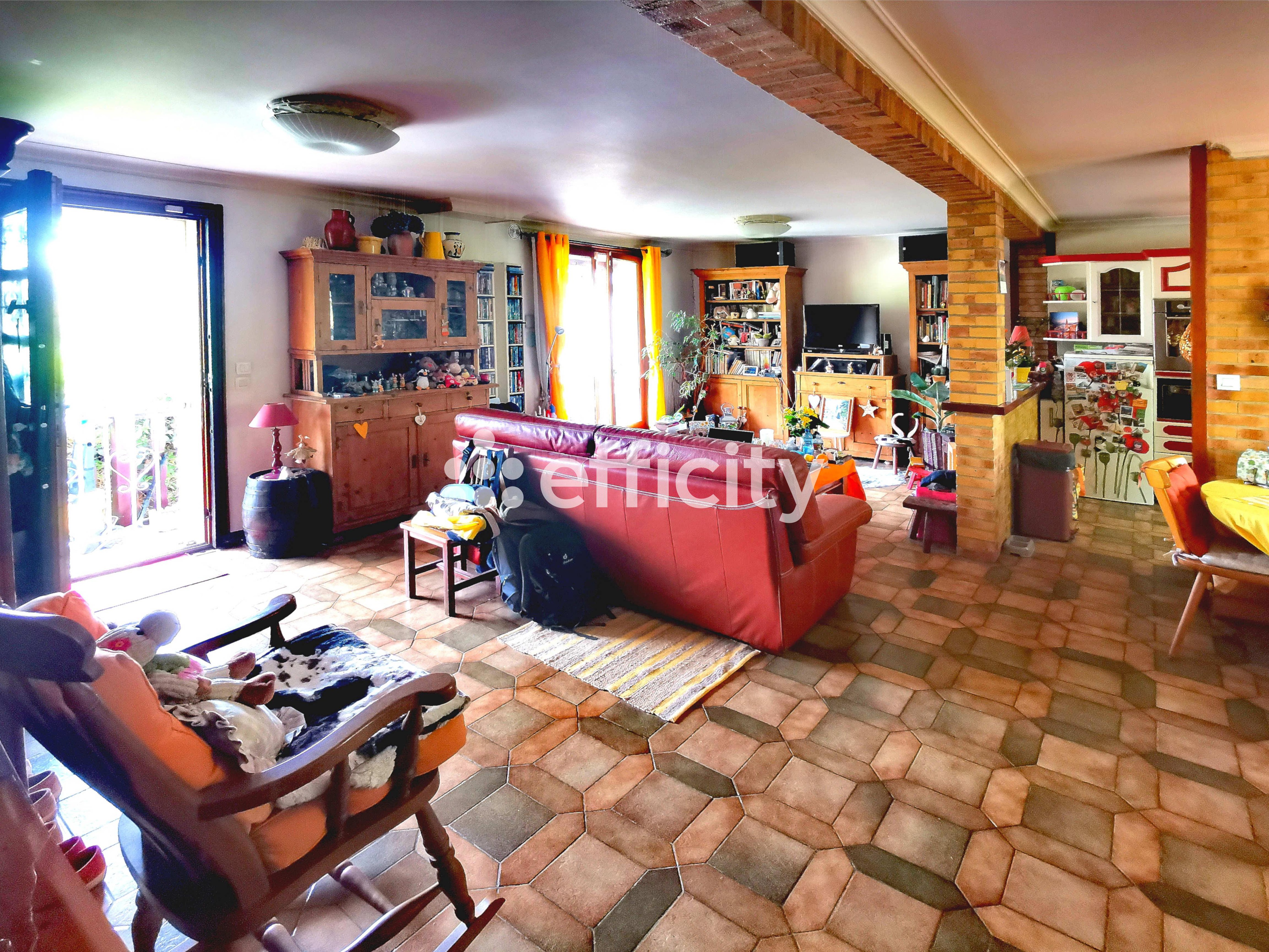 Achat immobilier Maison 5 pièces  121m2 à Chelles (77500) - Photo n°1