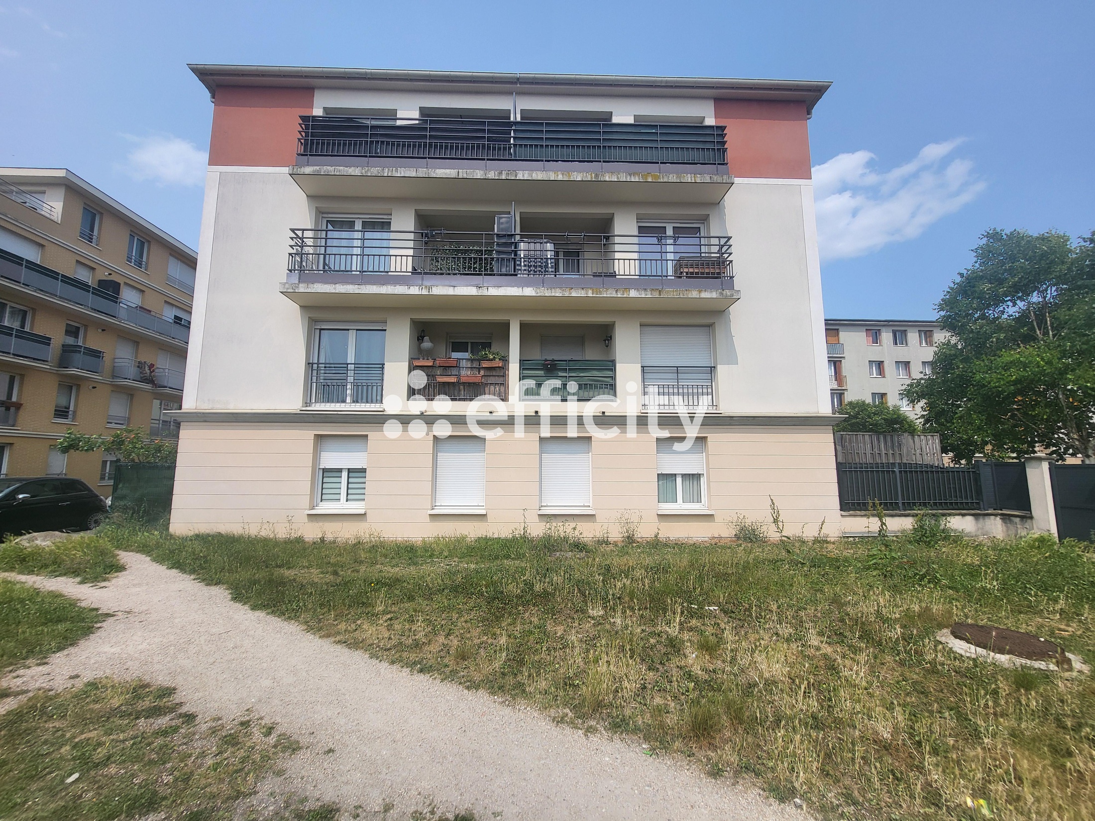appartement 2 pièces - 52m2 à Montmagny (95360)