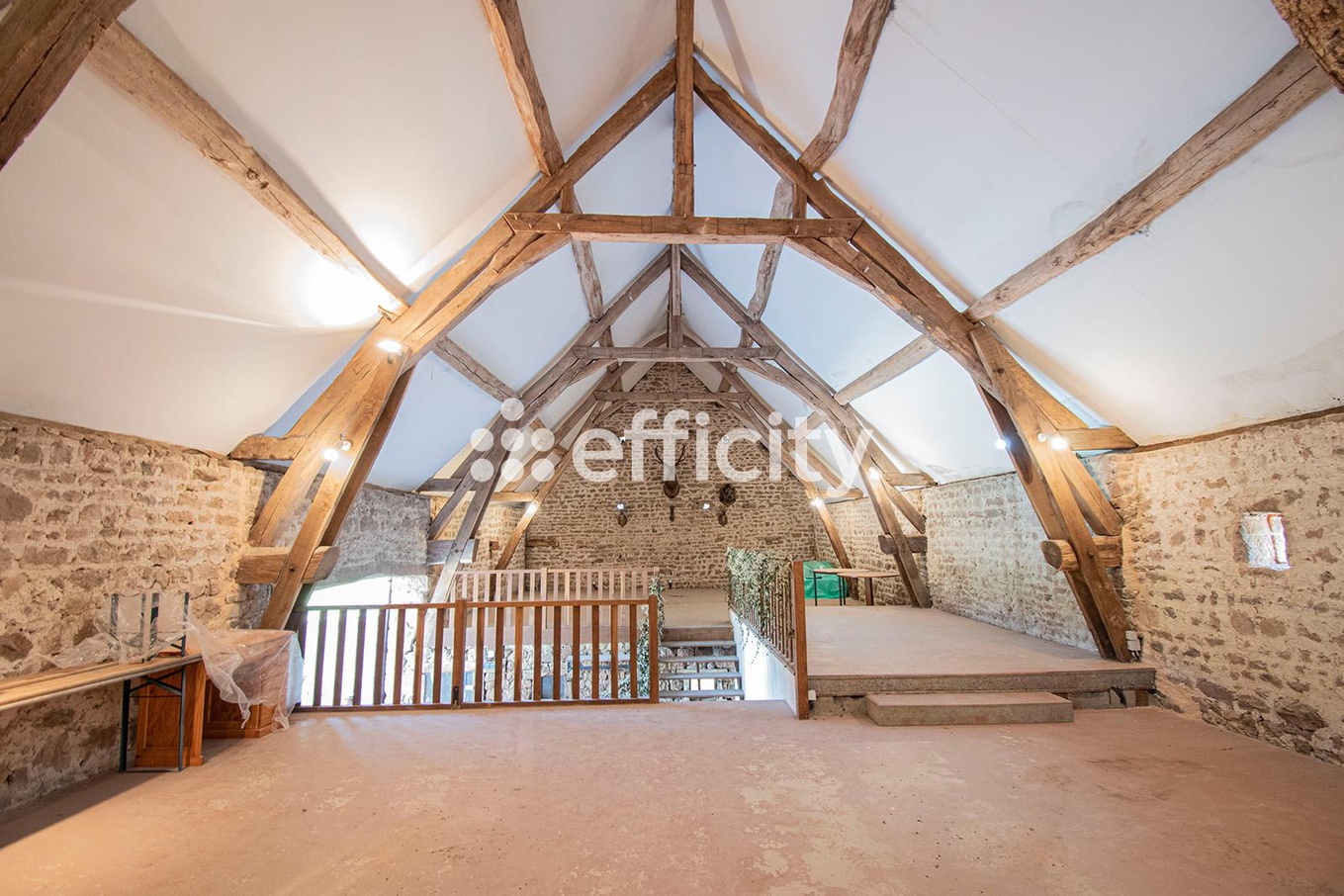 Achat immobilier Maison 13 pièces  480m2 à Sivignon (71220) - Photo n°8