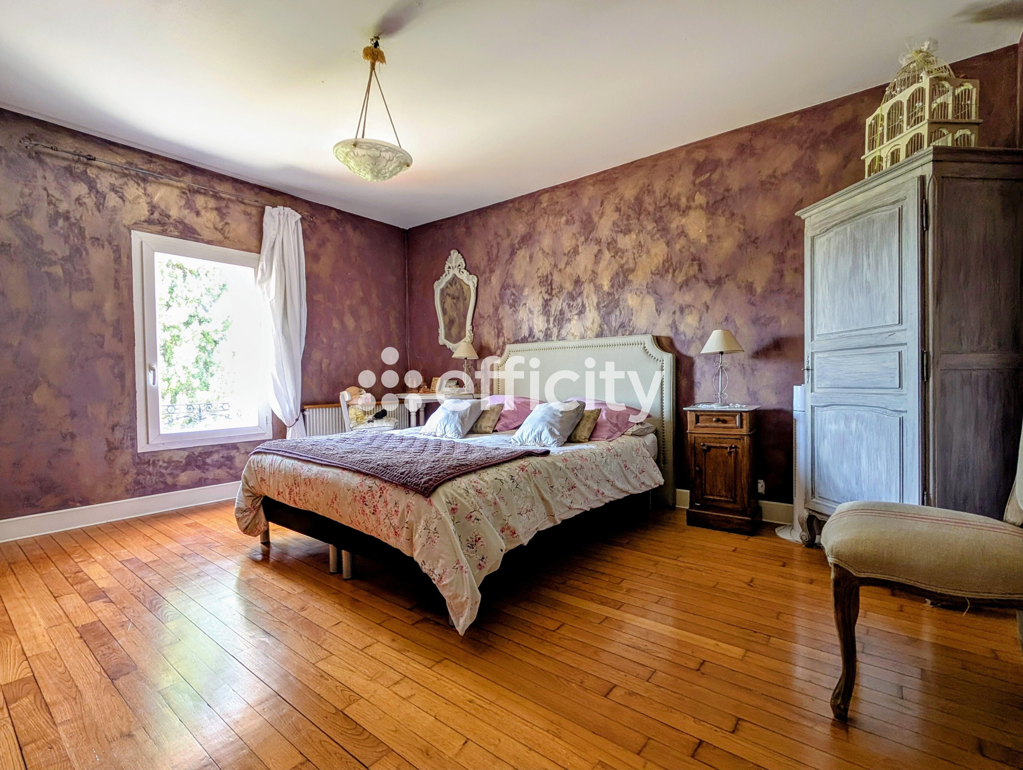 Achat immobilier Maison 8 pièces  175m2 à Saint-Léon-sur-l'Isle (24110) - Photo n°9