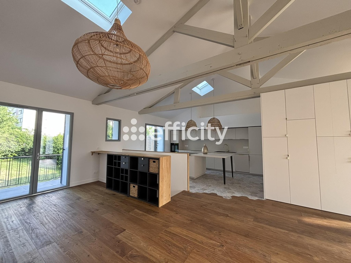 maison 4 pièces - 150m2 à La Rochelle (17000)