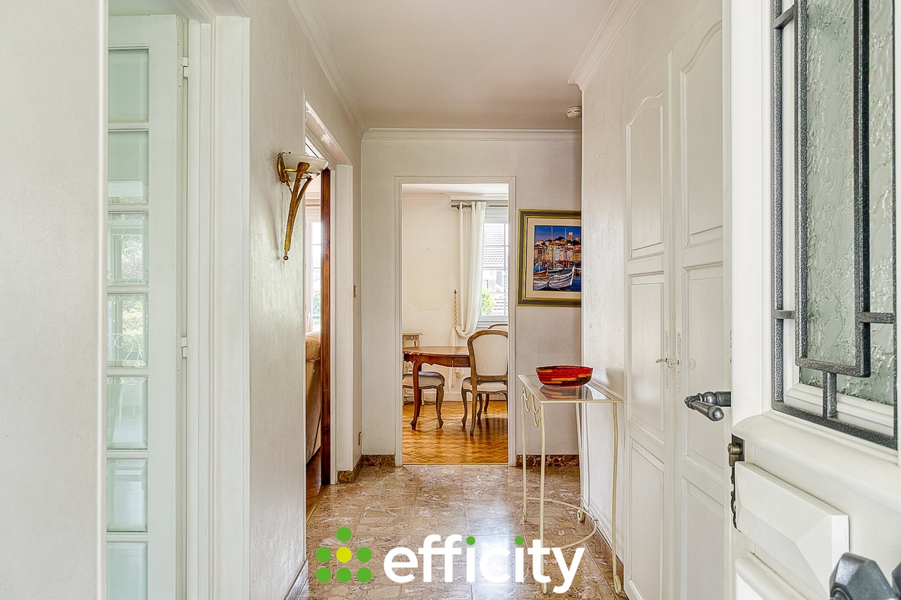 Achat immobilier Maison 7 pièces  175m2 à Nivolas-Vermelle (38300) - Photo n°6